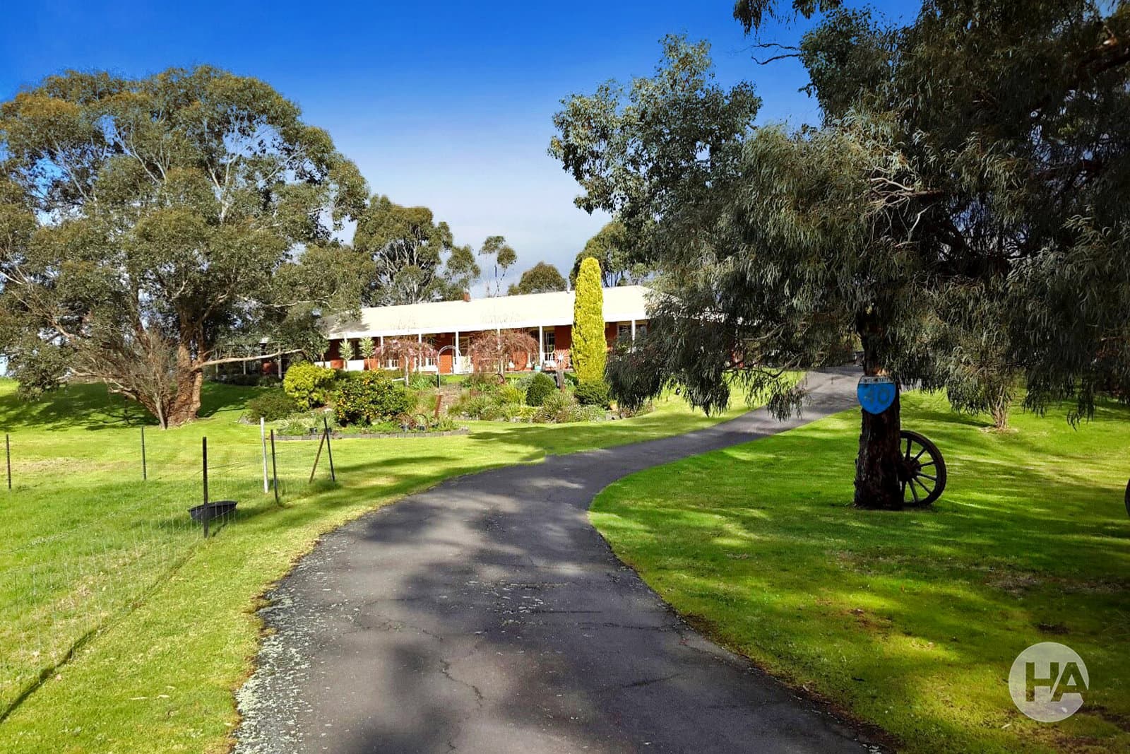 141 Loch Street, YARRAGON, Yarragon - Thumbnail 5
