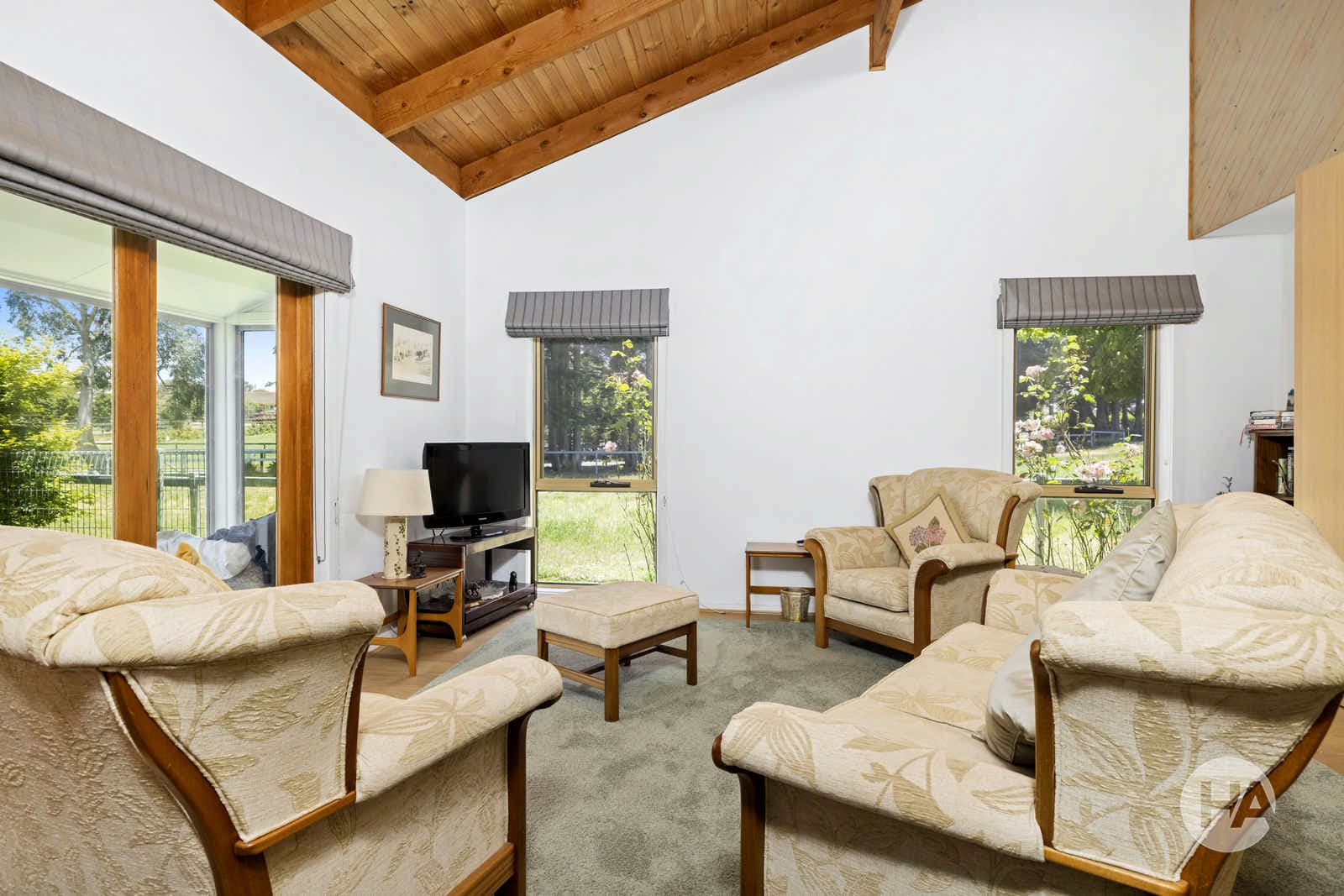 220 Roberts Road, MORNINGTON, Mornington - Thumbnail 7