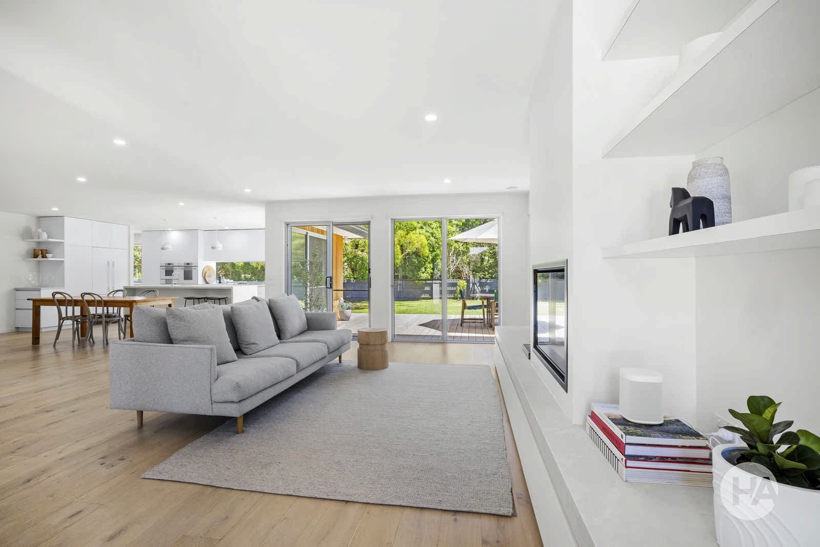 9 Charles Court, SOMERS, Somers - Thumbnail 7