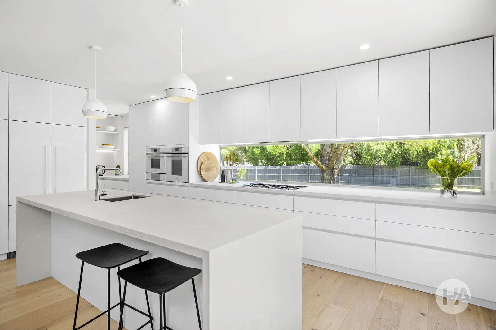 9 Charles Court, SOMERS, Somers - Thumbnail 3