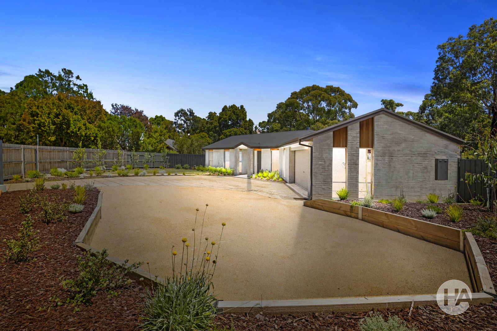 9 Charles Court, SOMERS, Somers - Image 1
