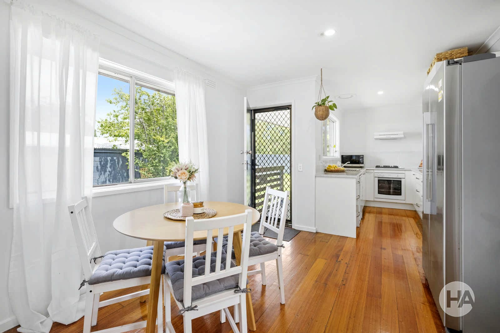 5 Jacana Street, MORNINGTON, Mornington - Thumbnail 5