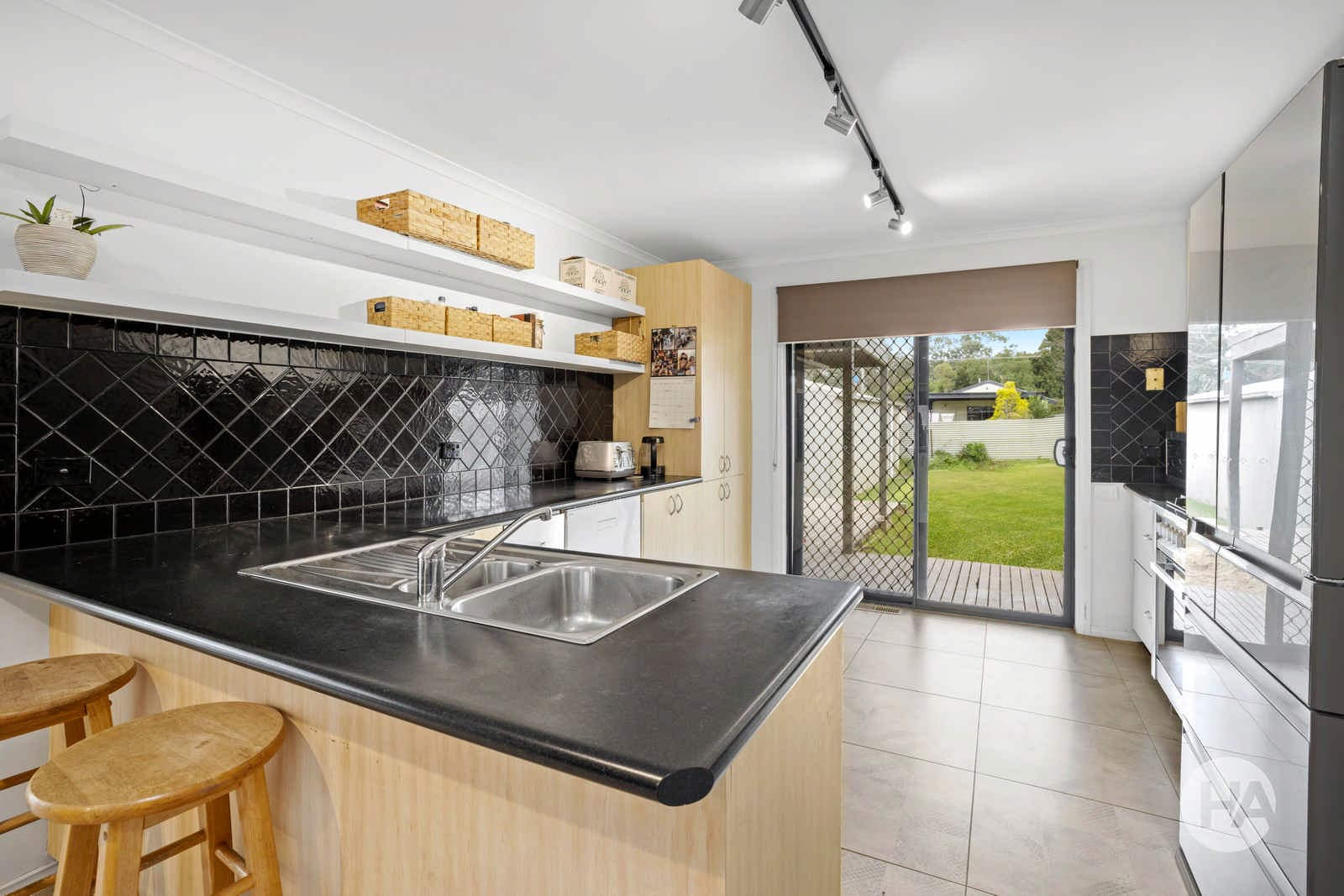 5 Olympic Parade, DROMANA, Lalor - Thumbnail 3