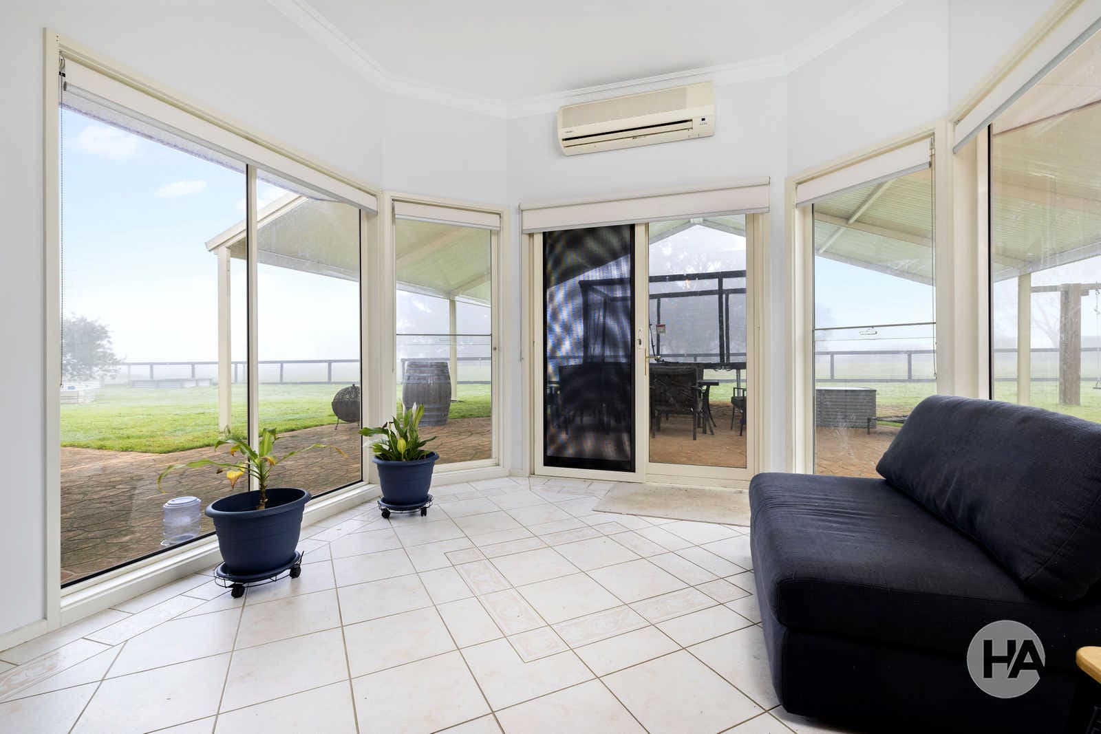 98-100 Denham Road, TYABB, Tyabb - Thumbnail 6