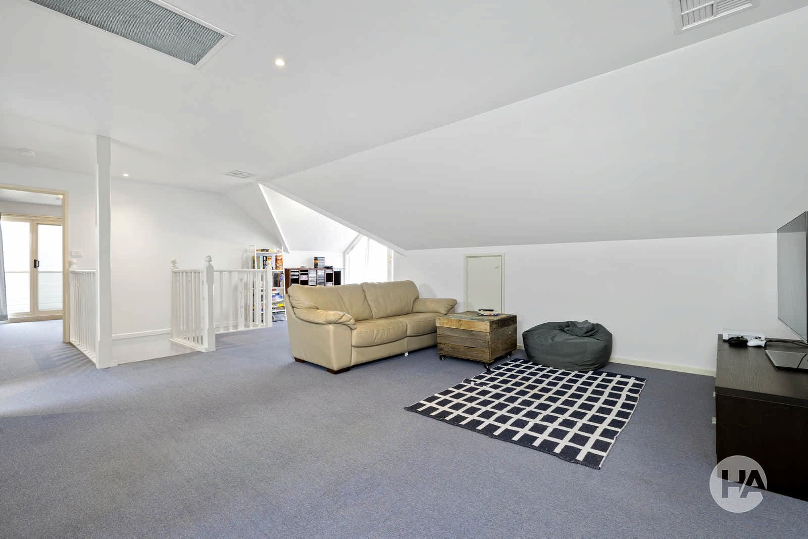 98-100 Denham Road, TYABB, Tyabb - Thumbnail 8