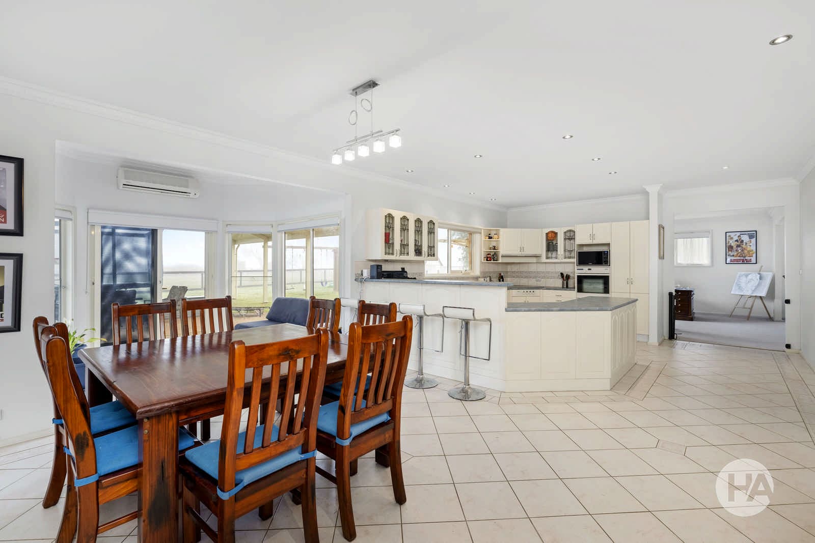 98-100 Denham Road, TYABB, Tyabb - Thumbnail 3