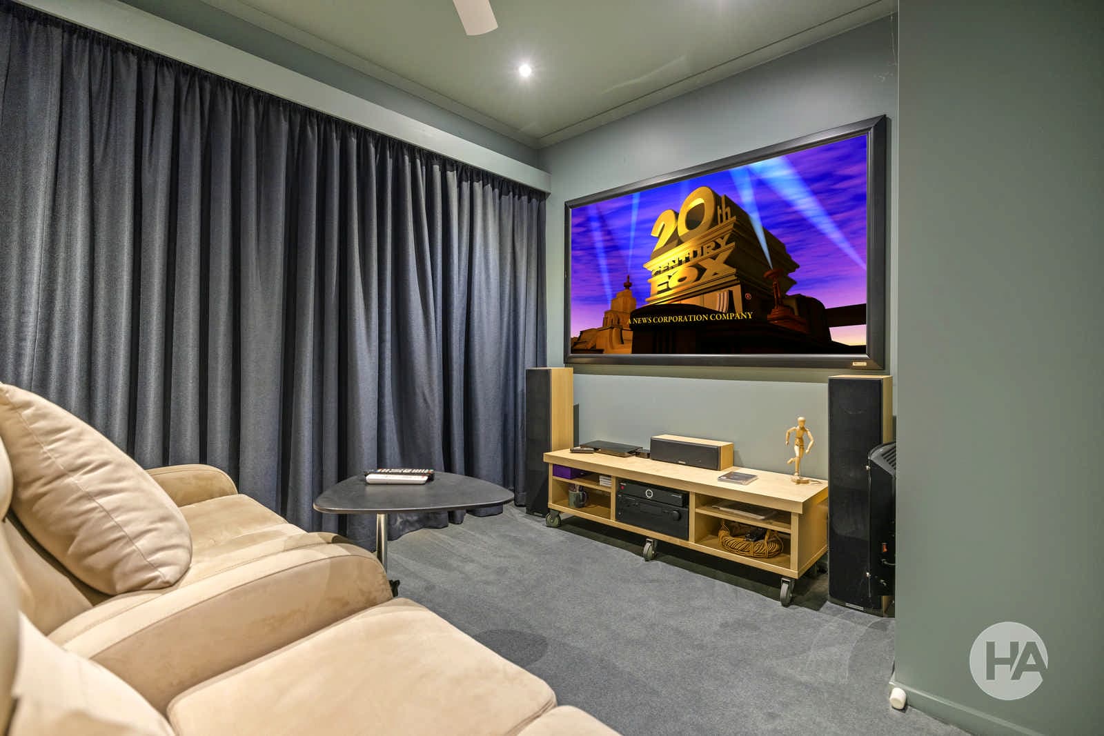 15 Garden Square, SOMERS, Somers - Thumbnail 8