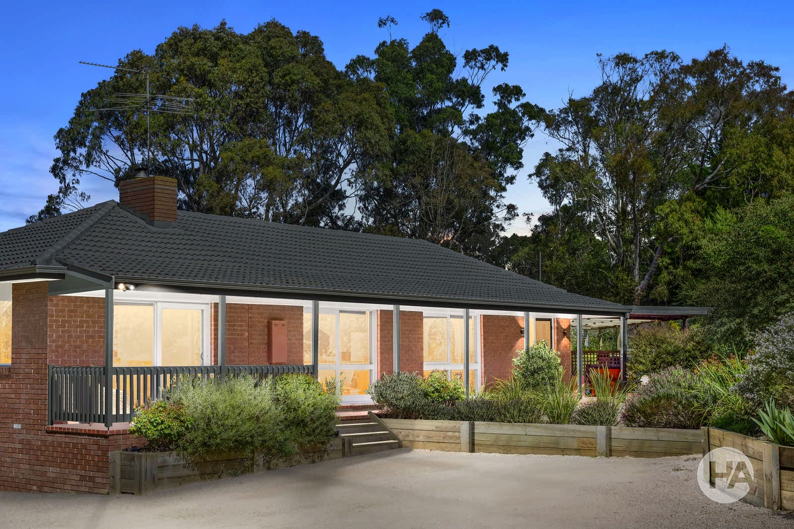 17 Valencia Rise, TYABB, Tyabb - Image 1