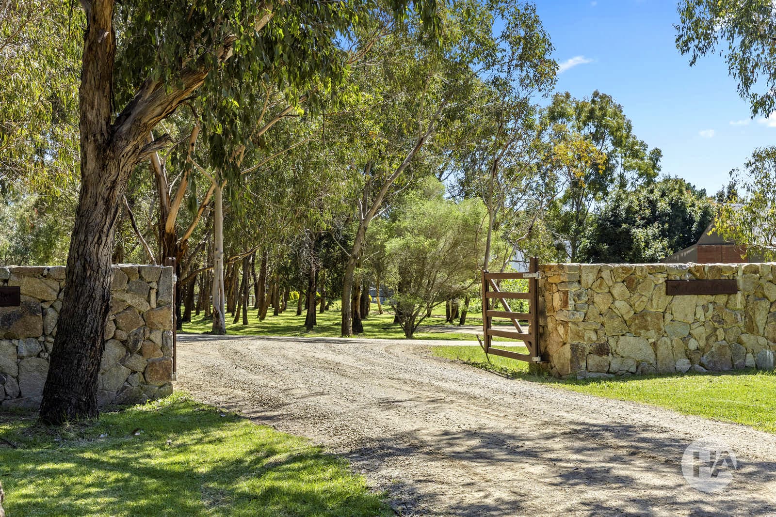 130 Shergolds Lane, DROMANA, Dromana - Thumbnail 2