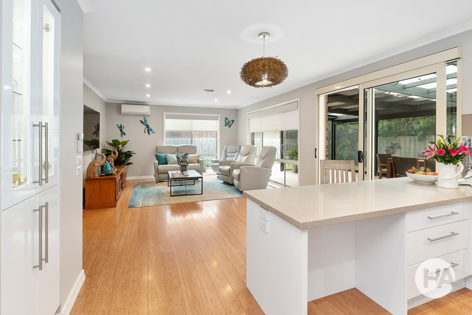 1 Damian Close, MORNINGTON, Mornington - Thumbnail 4