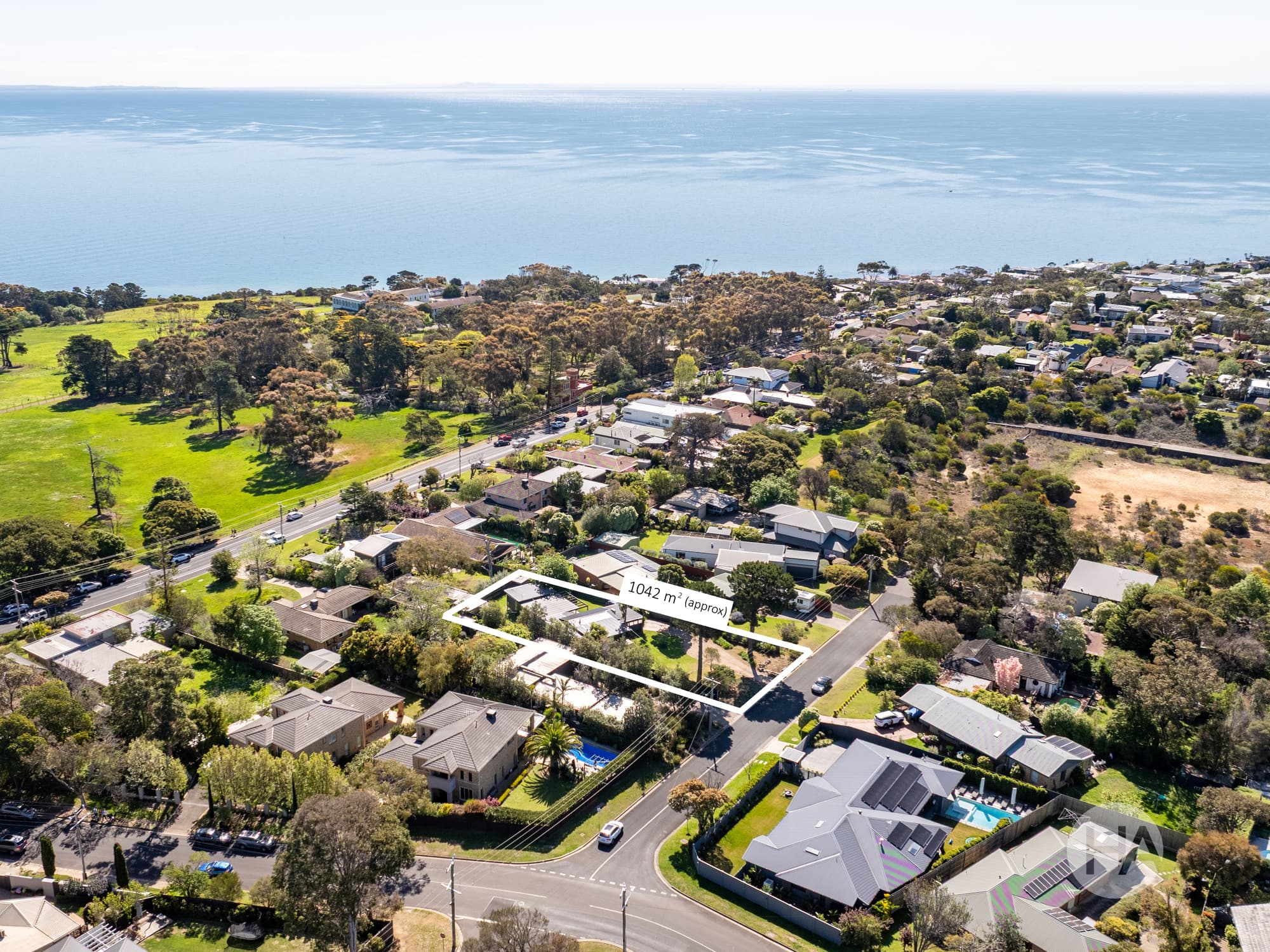 24 Bethanga Street, MOUNT ELIZA, Mount Eliza - Image 1