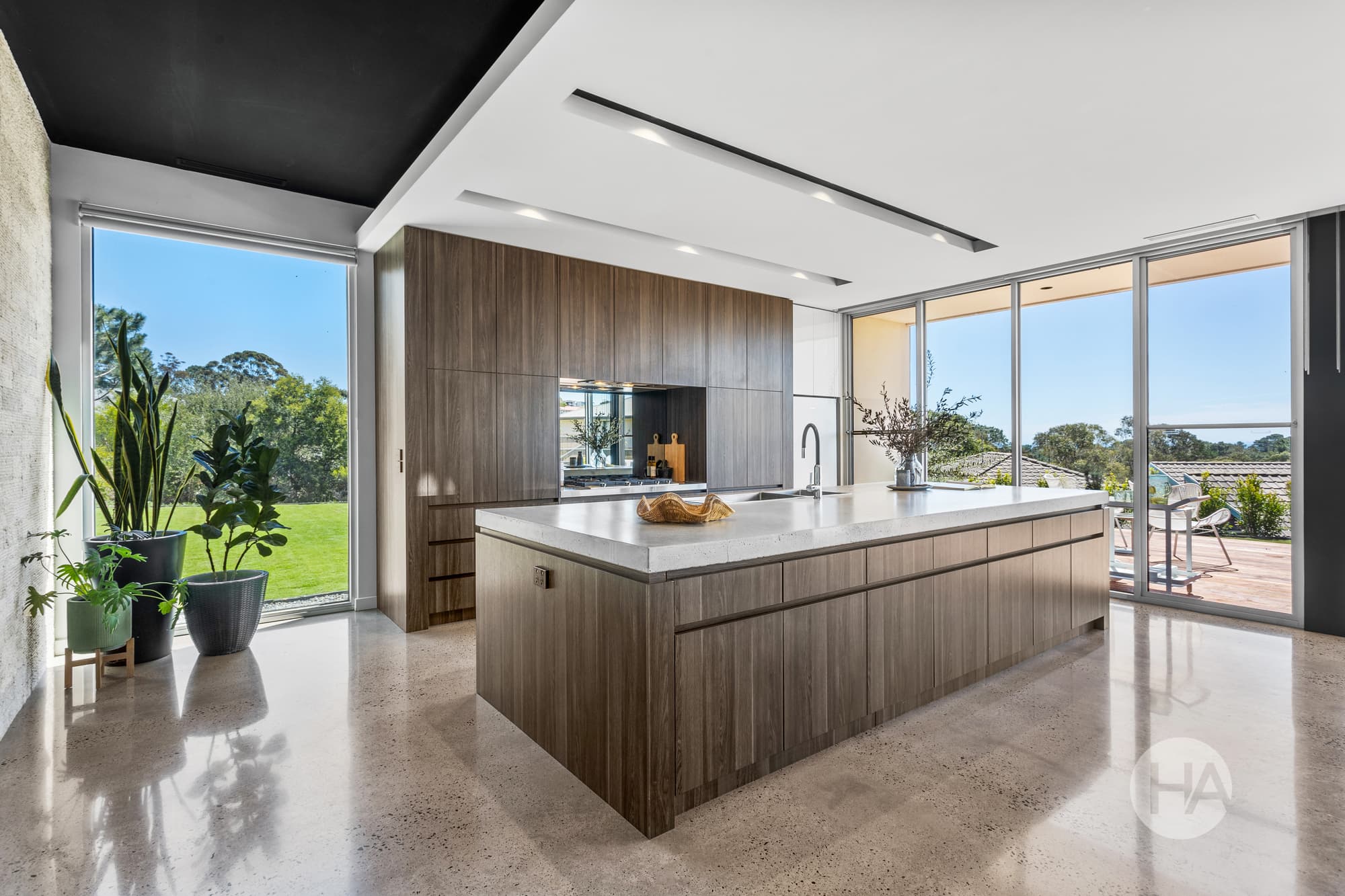2 Shona Place, MOUNT MARTHA, Mount Martha - Thumbnail 3