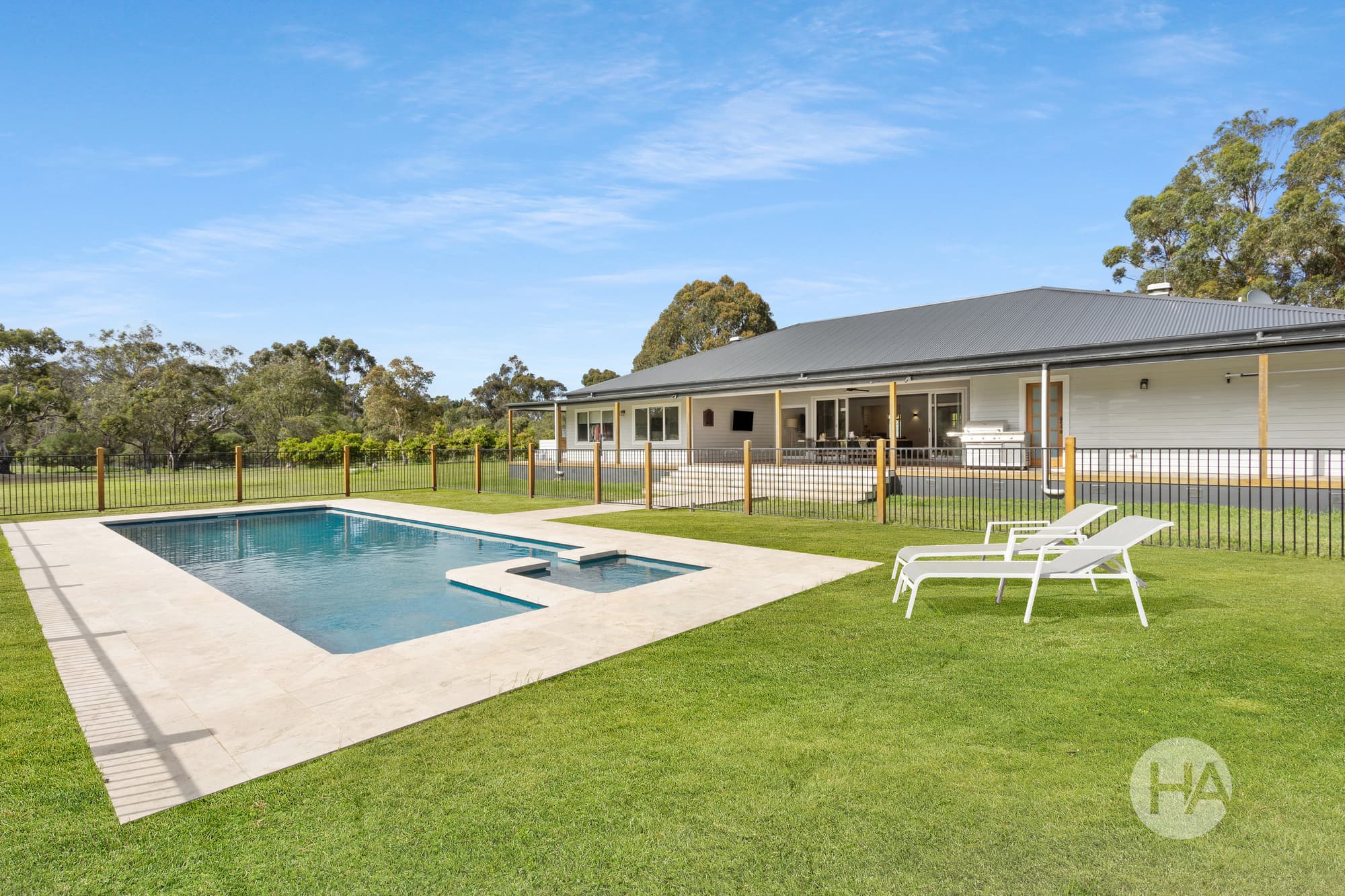 103b Highfield Drive, LANGWARRIN SOUTH, Langwarrin South - Thumbnail 2