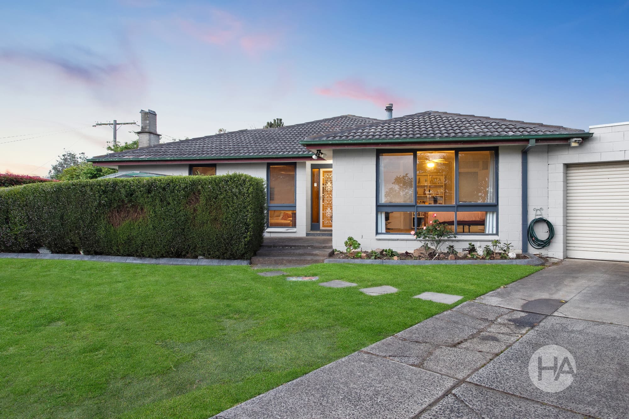 7 Pine Grove, TYABB, Tyabb - Thumbnail 2