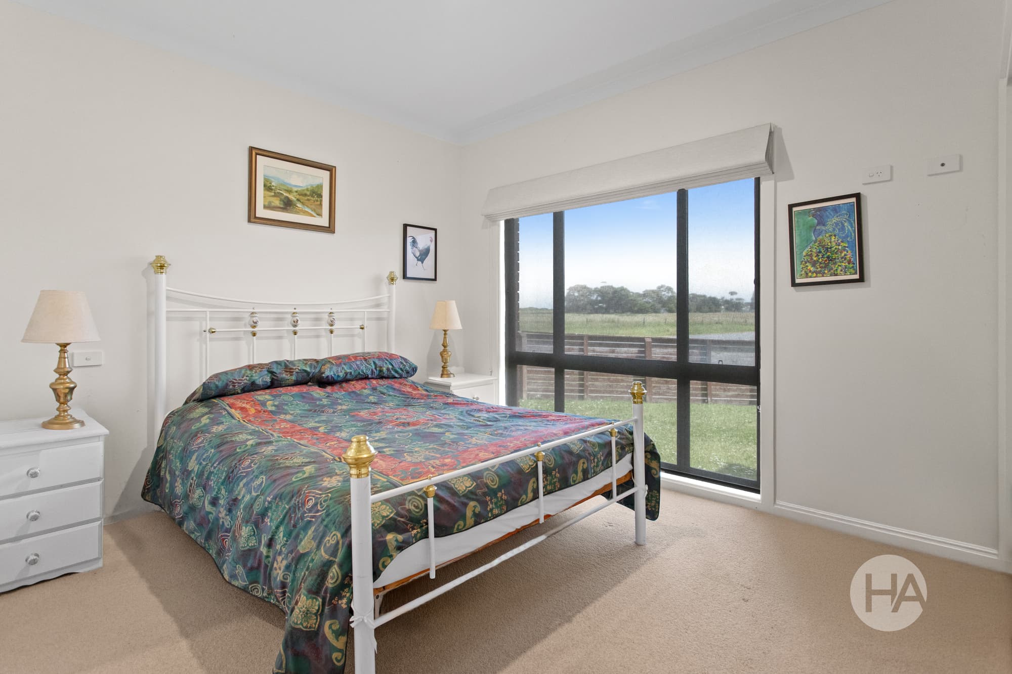 40 Peverill Crescent, WONTHAGGI, Wonthaggi - Thumbnail 4