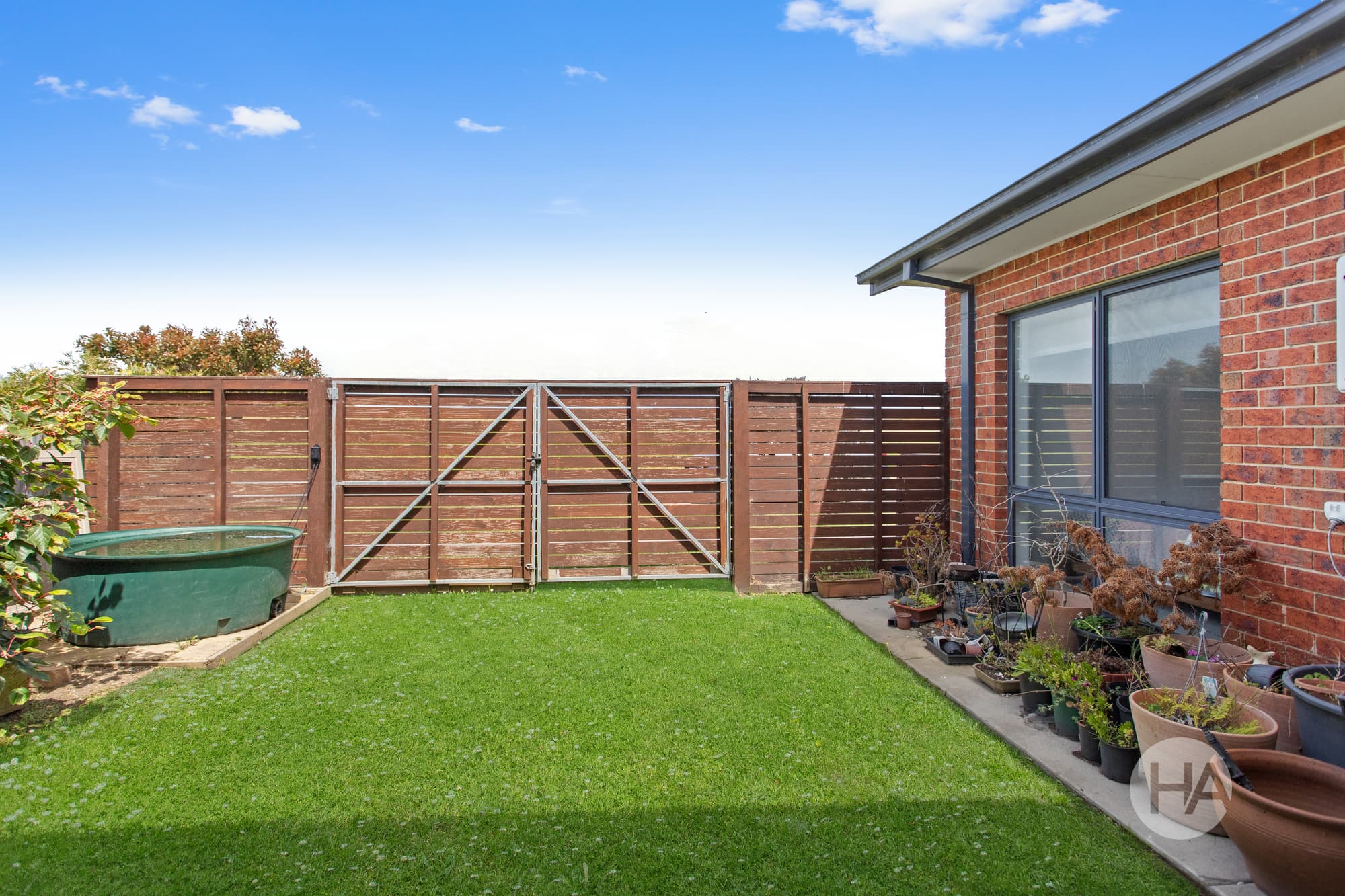 40 Peverill Crescent, WONTHAGGI, Wonthaggi - Thumbnail 8