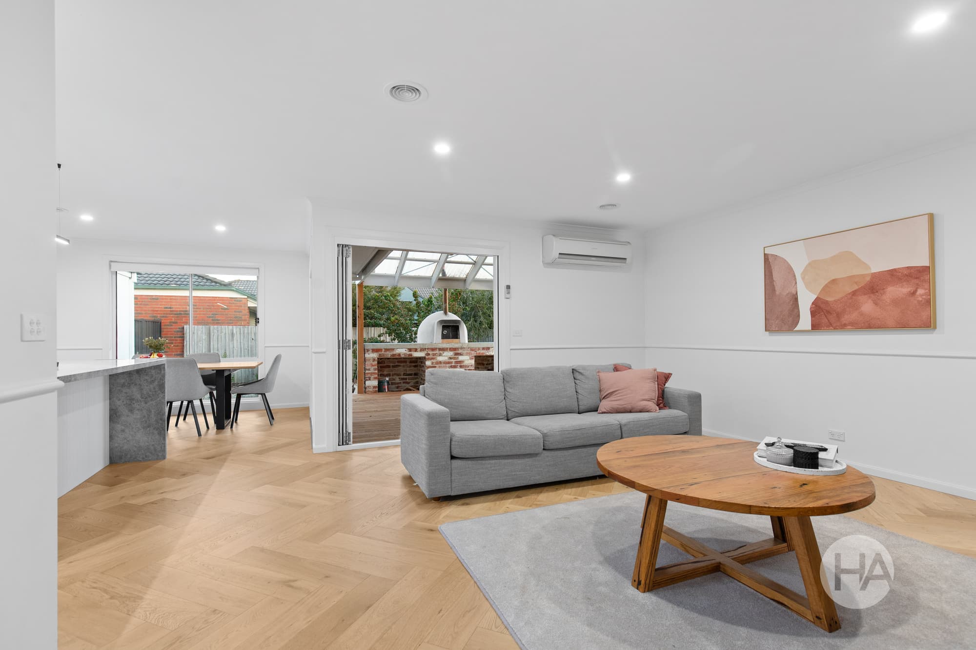 10 Manor House Drive, MORNINGTON, Mornington - Thumbnail 5