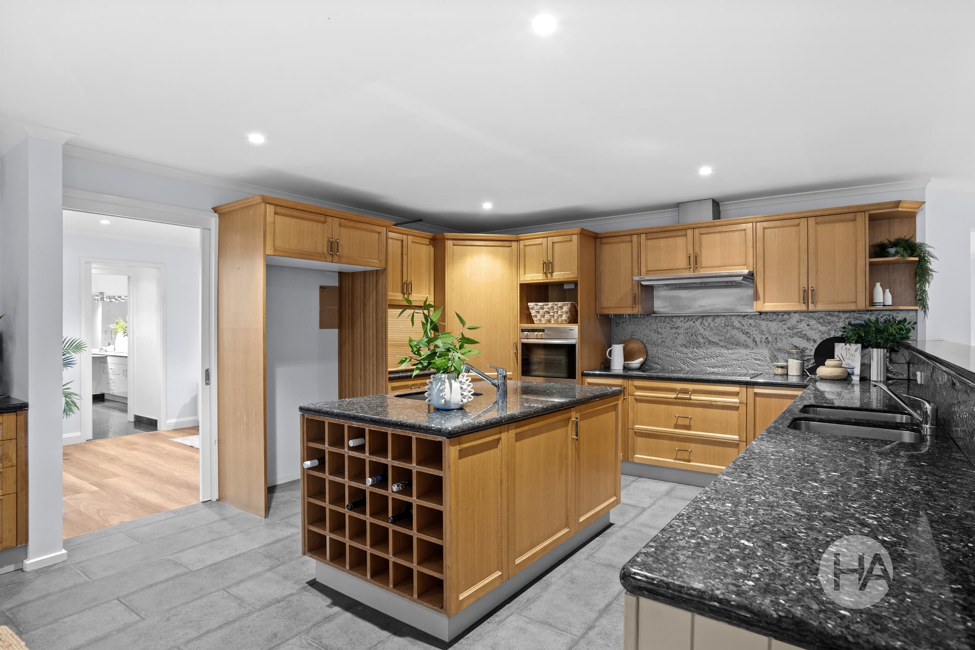 253 & 253A Bungower Road, SOMERVILLE, Somerville - Thumbnail 3