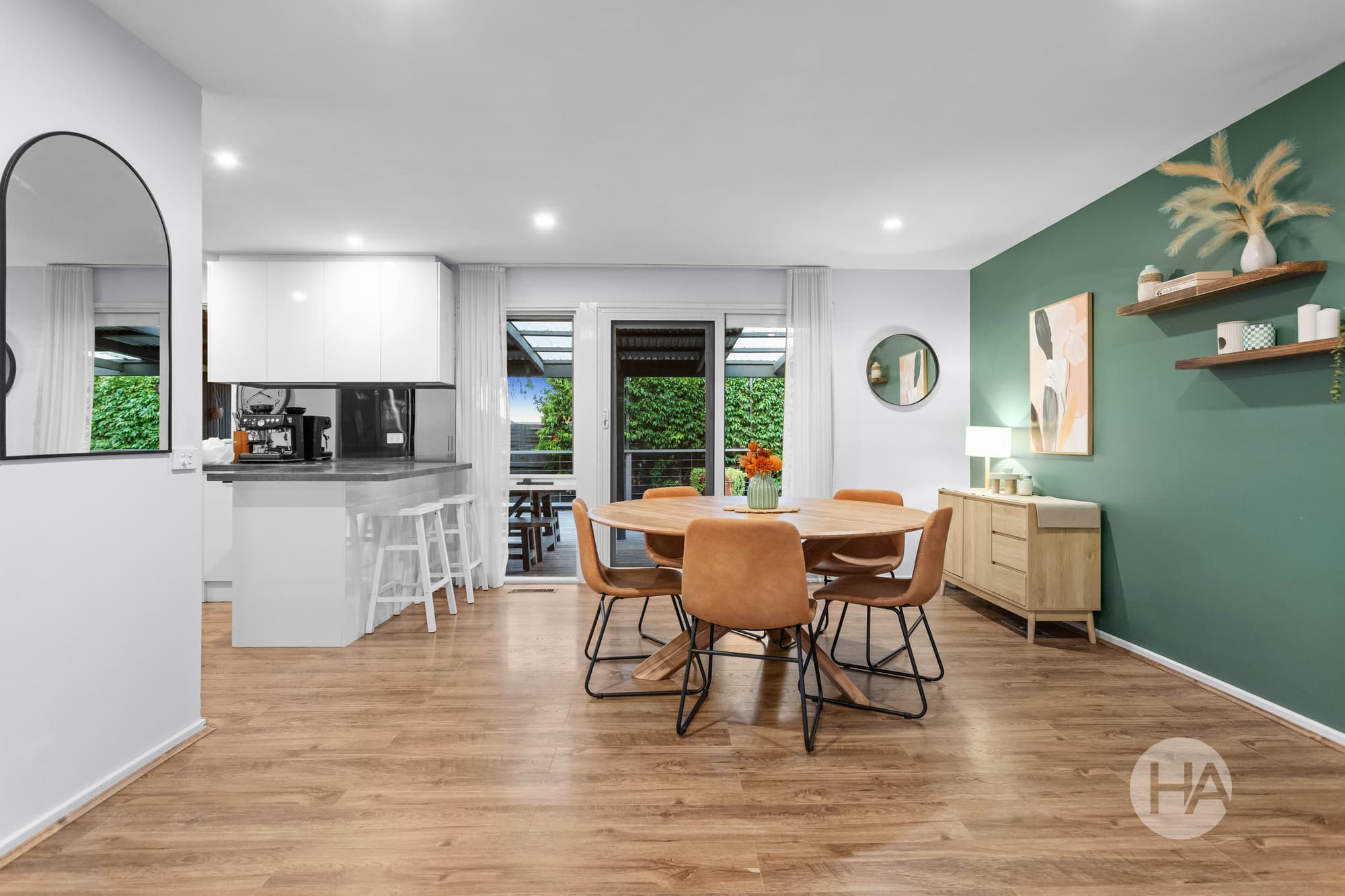 25 Clarendon Drive, SOMERVILLE, Somerville - Thumbnail 3