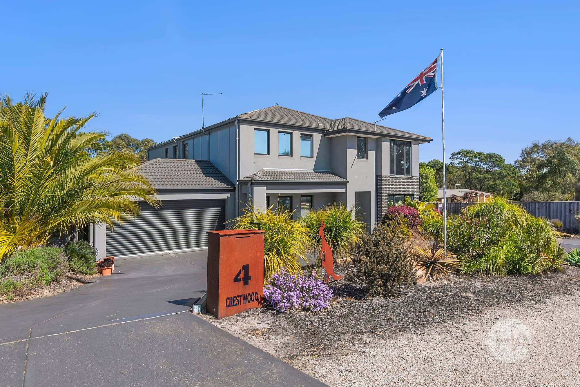 4 Crestwood Drive, ROSEBUD, Rosebud - Image 1