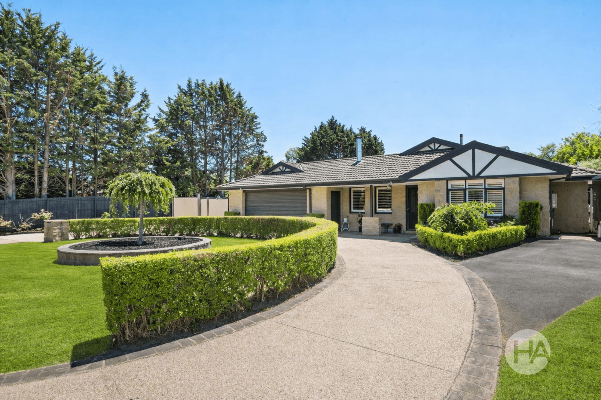 2 Shiraz Close, MOUNT MARTHA, Mount Martha - Image 1