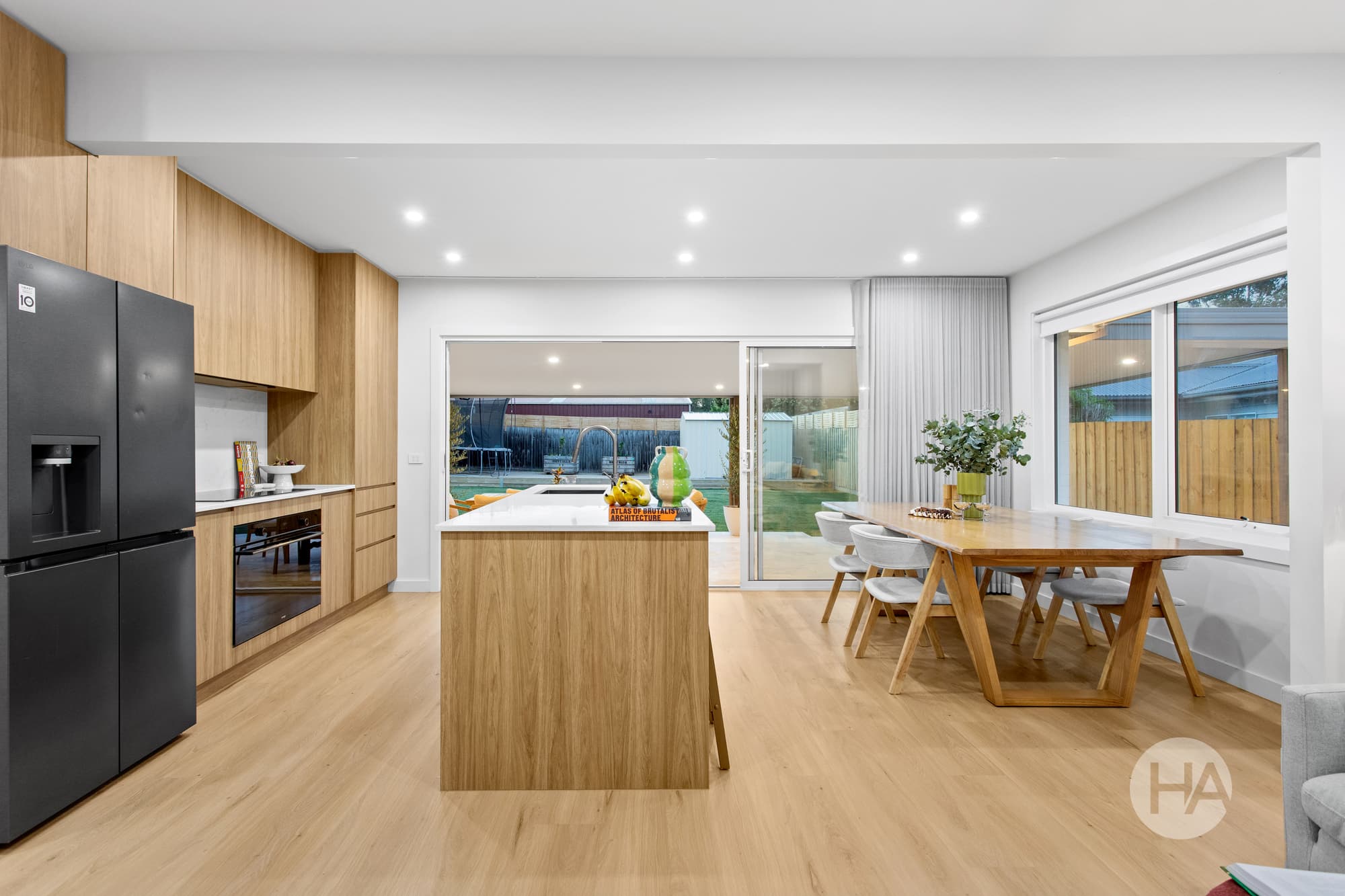 20 Grant Road, SOMERVILLE, Somerville - Thumbnail 4
