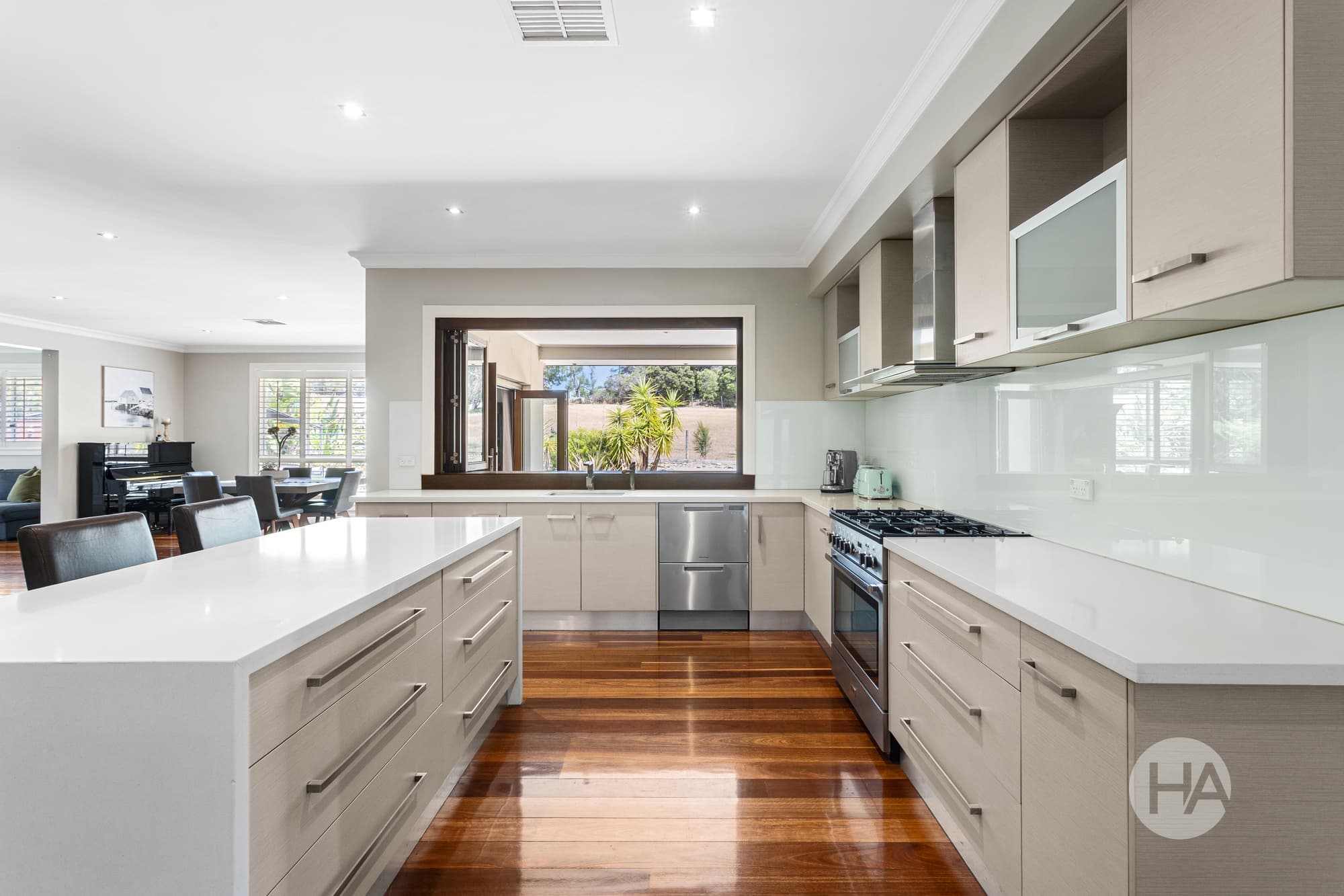 468 North Road, LANGWARRIN, Langwarrin - Thumbnail 2