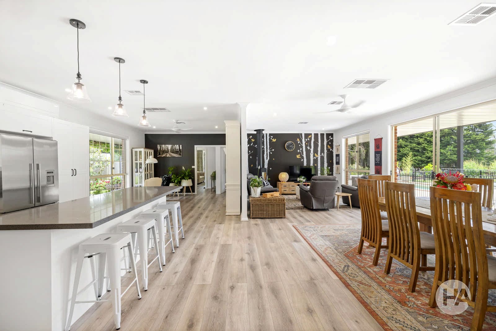 4 Bushbury Court, SOMERVILLE, Somerville - Thumbnail 4