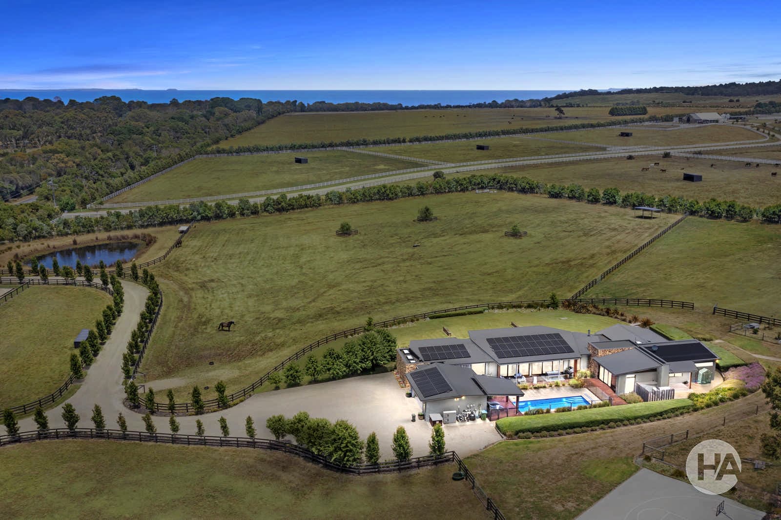 10 Merricks Beach Road, MERRICKS, Merricks - Image 1
