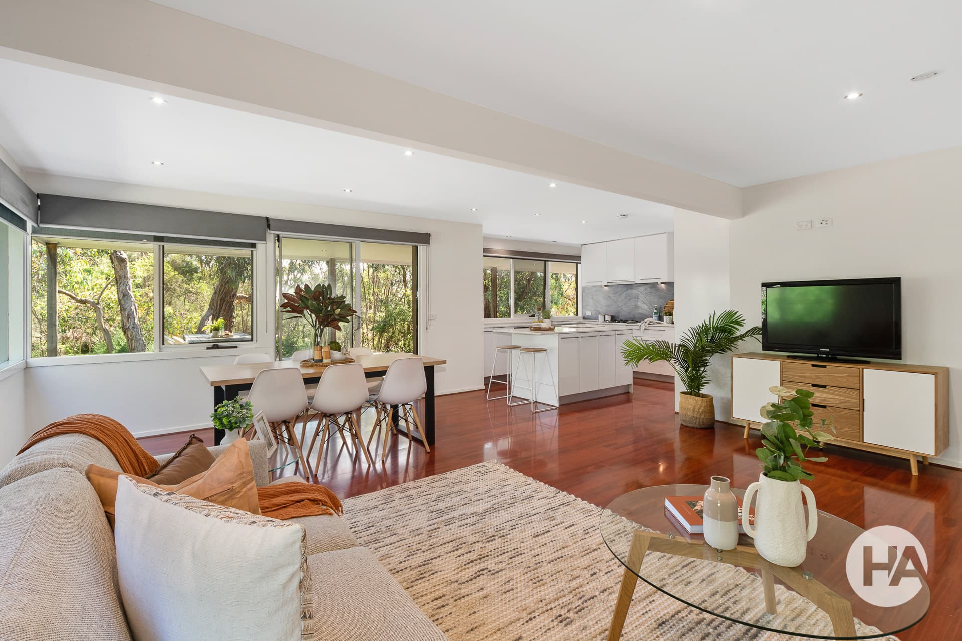 17 Dumossa Avenue, ROSEBUD, Rosebud - Thumbnail 3