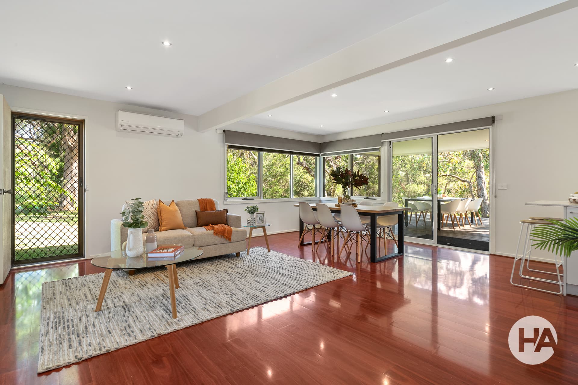 17 Dumossa Avenue, ROSEBUD, Rosebud - Thumbnail 4
