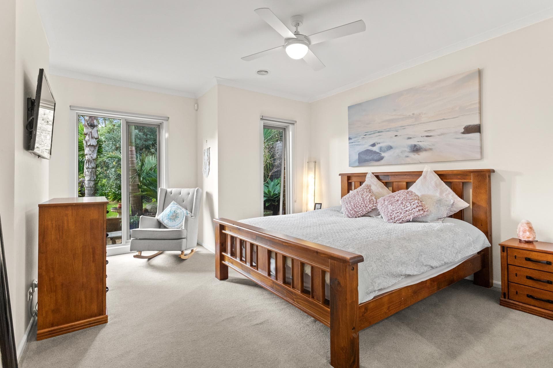 13 Beach Hill Avenue, SOMERS, Somers - Thumbnail 7
