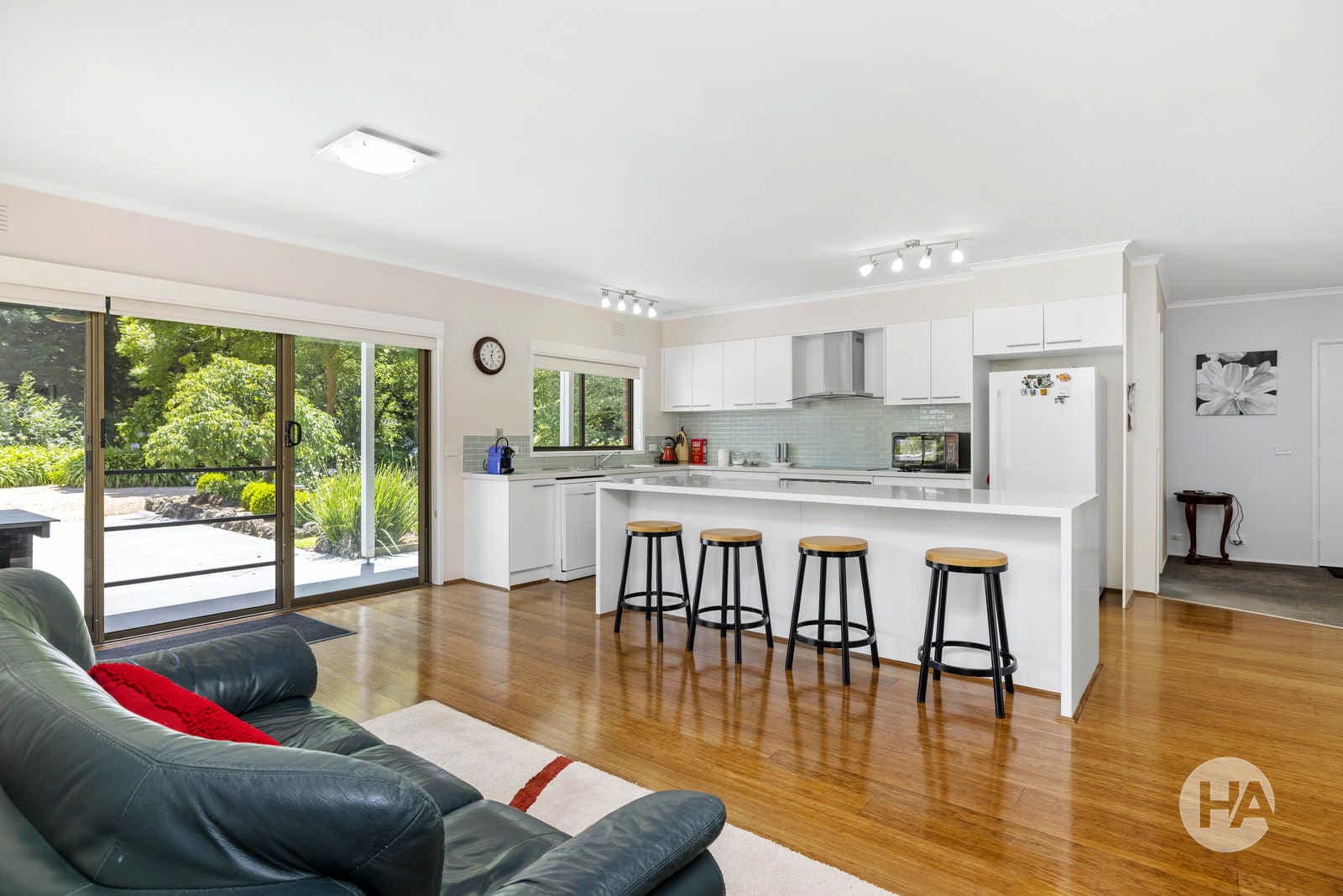 96A Jones Road, SOMERVILLE, Somerville - Thumbnail 2