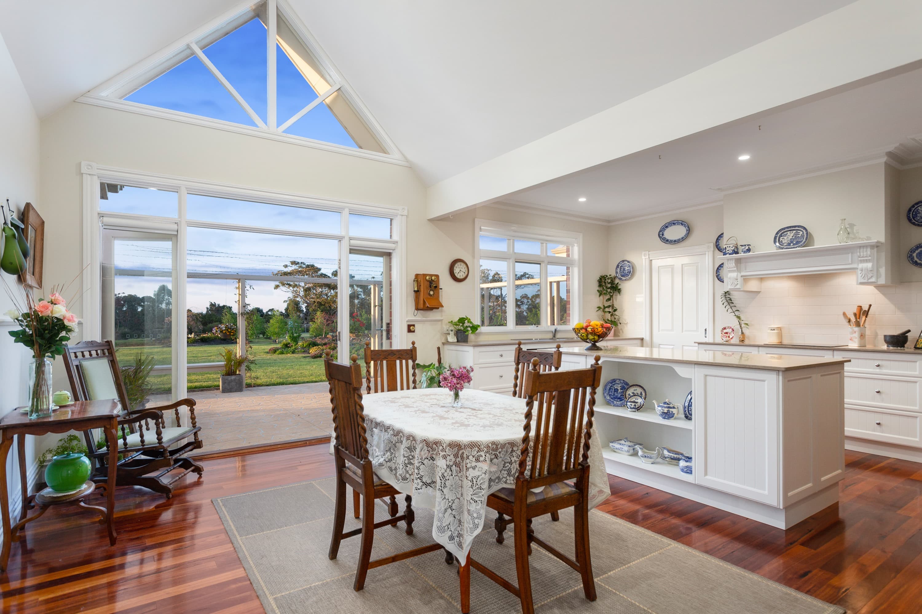 6 Seaglades Lane, BITTERN, Bittern - Thumbnail 3