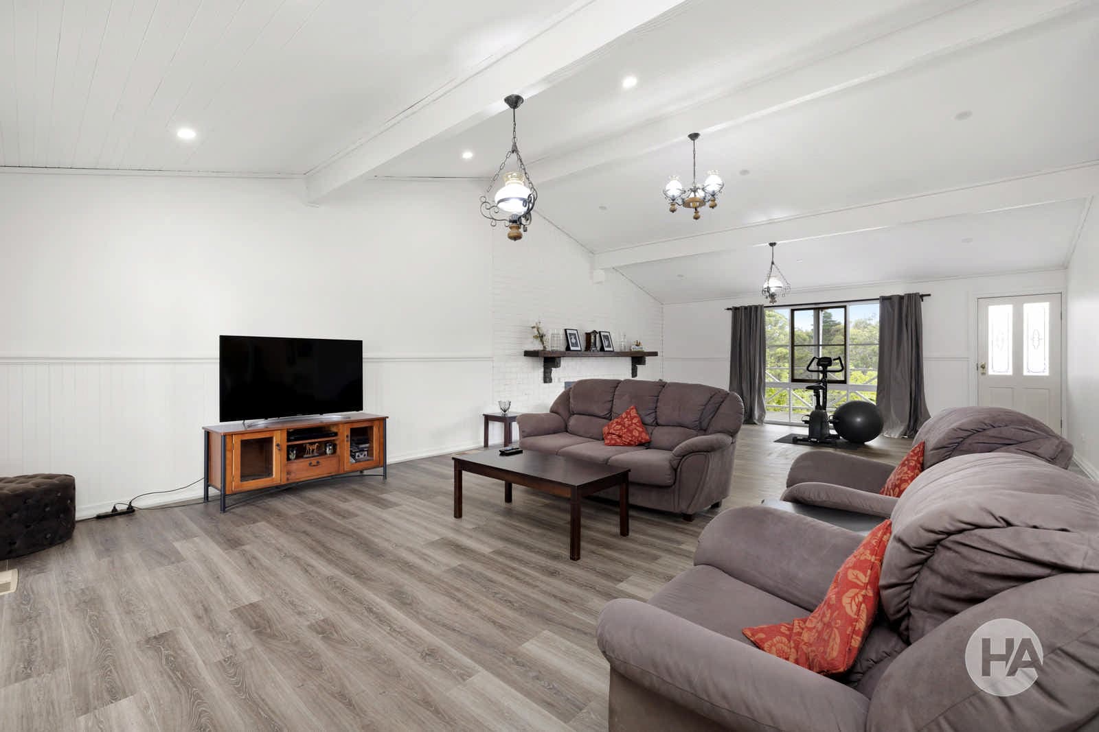 15 Yackatoon Road, BEACONSFIELD UPPER, Langwarrin - Thumbnail 4