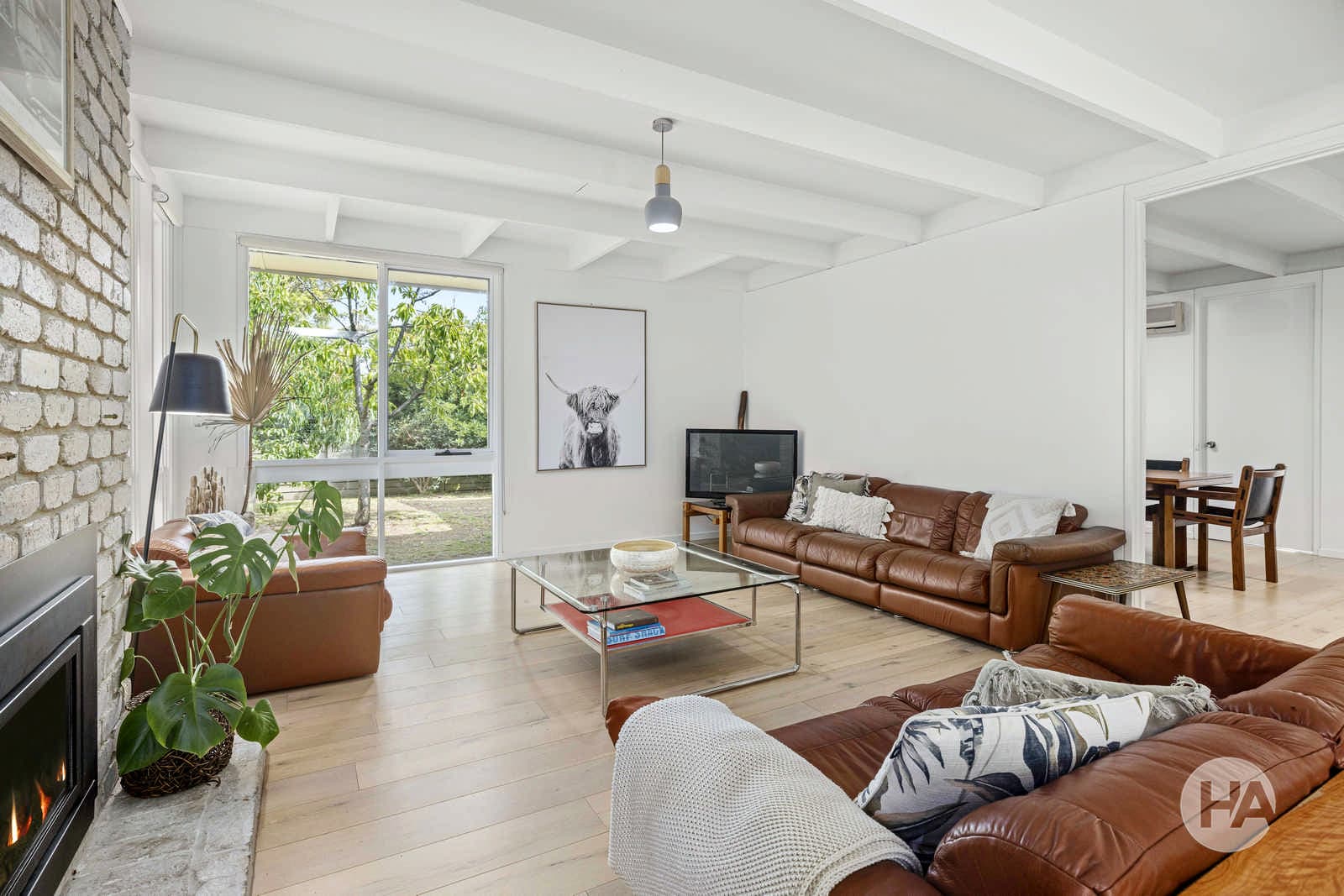2 Lorne Grove, SOMERS, Somers - Thumbnail 2