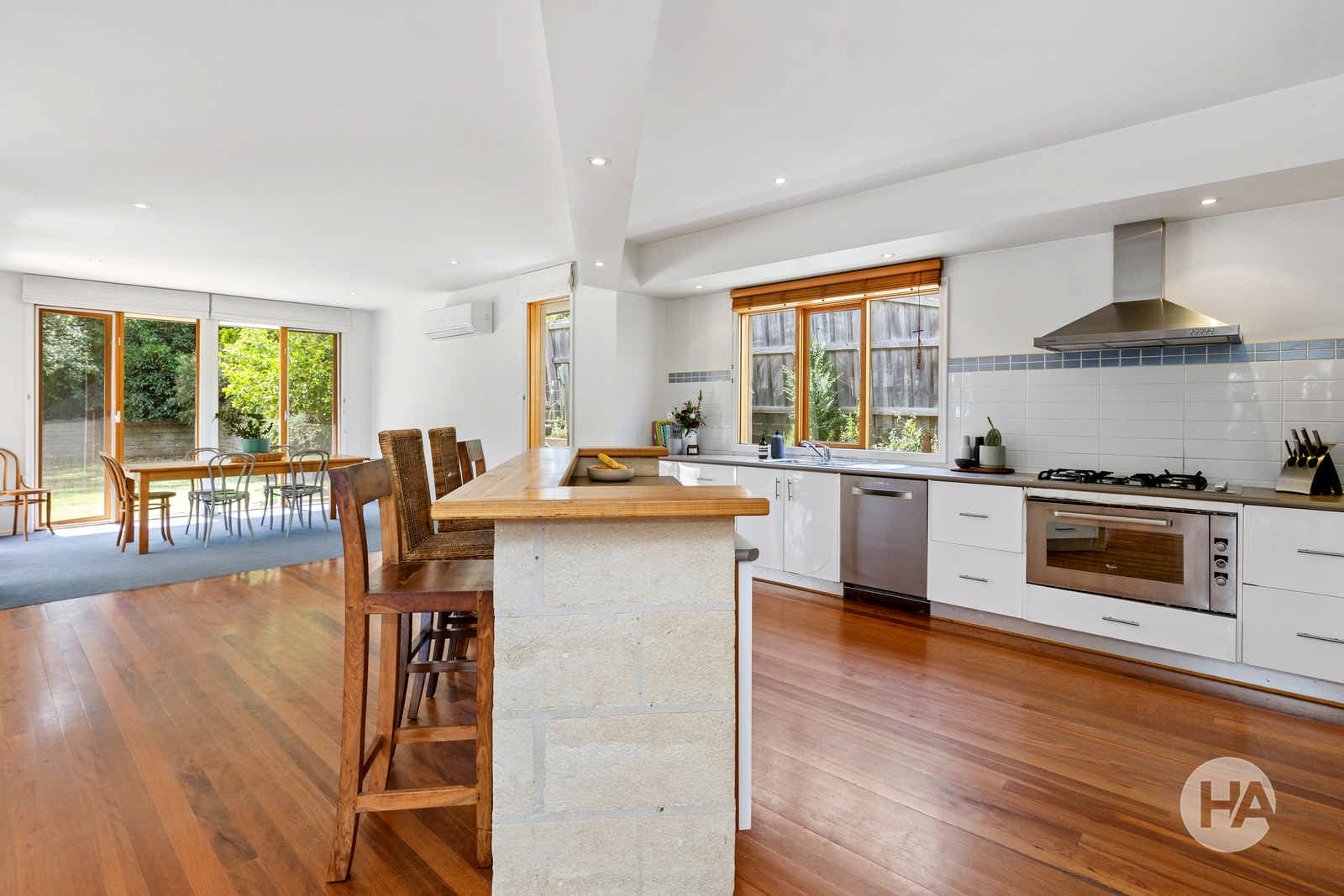 4 Zarah Court, SOMERS, Somers - Thumbnail 4