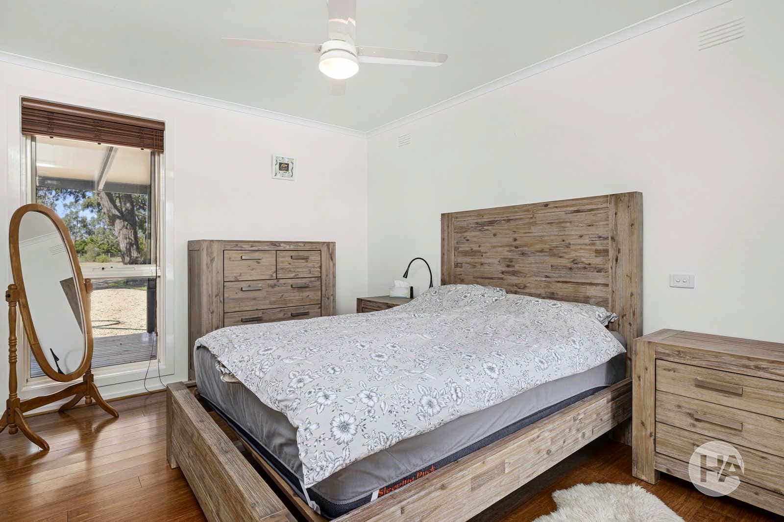 2 Camp Hill Road, SOMERS, Lilydale - Thumbnail 5
