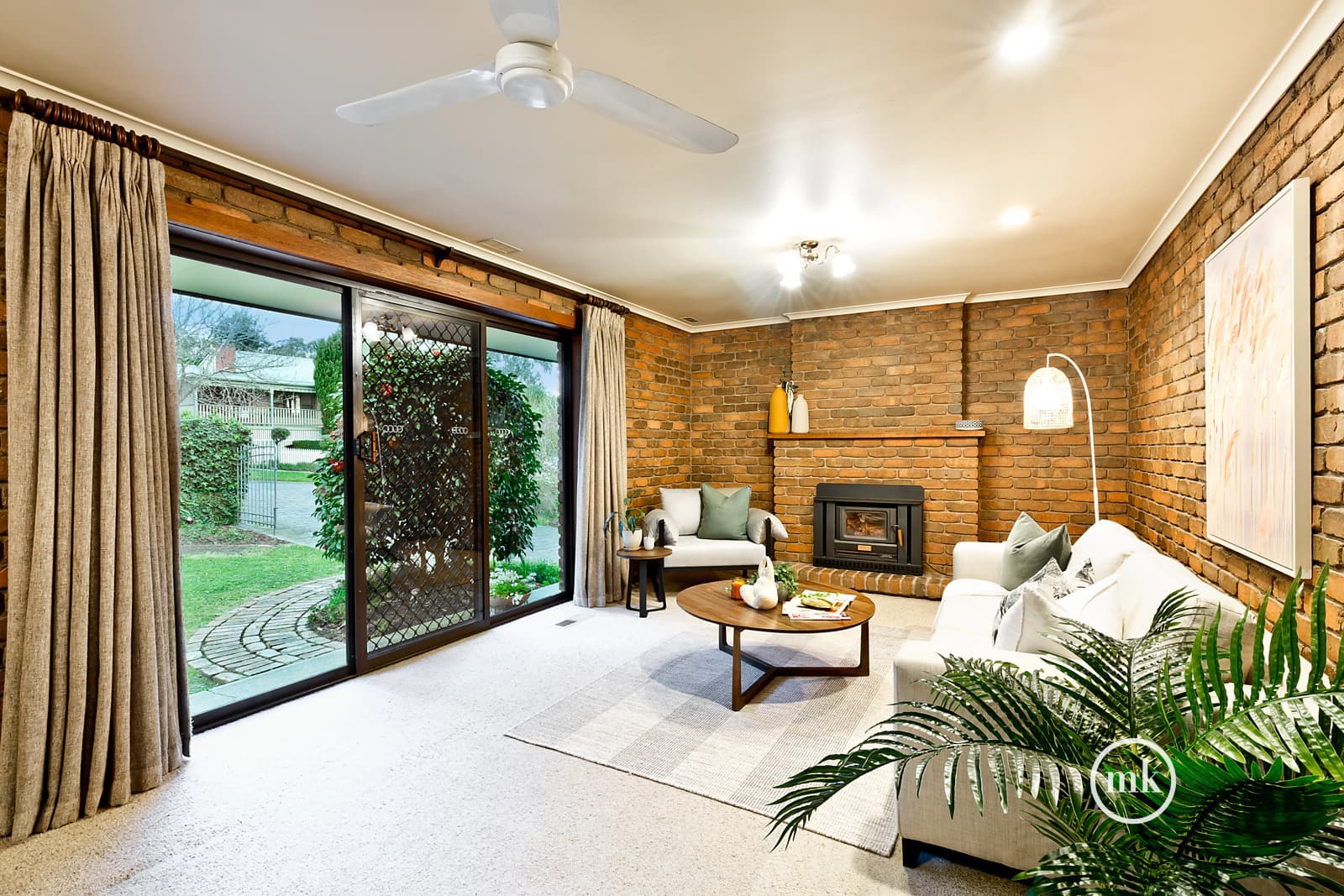 1/11 Bryan Court, Eltham, Eltham - Thumbnail 3