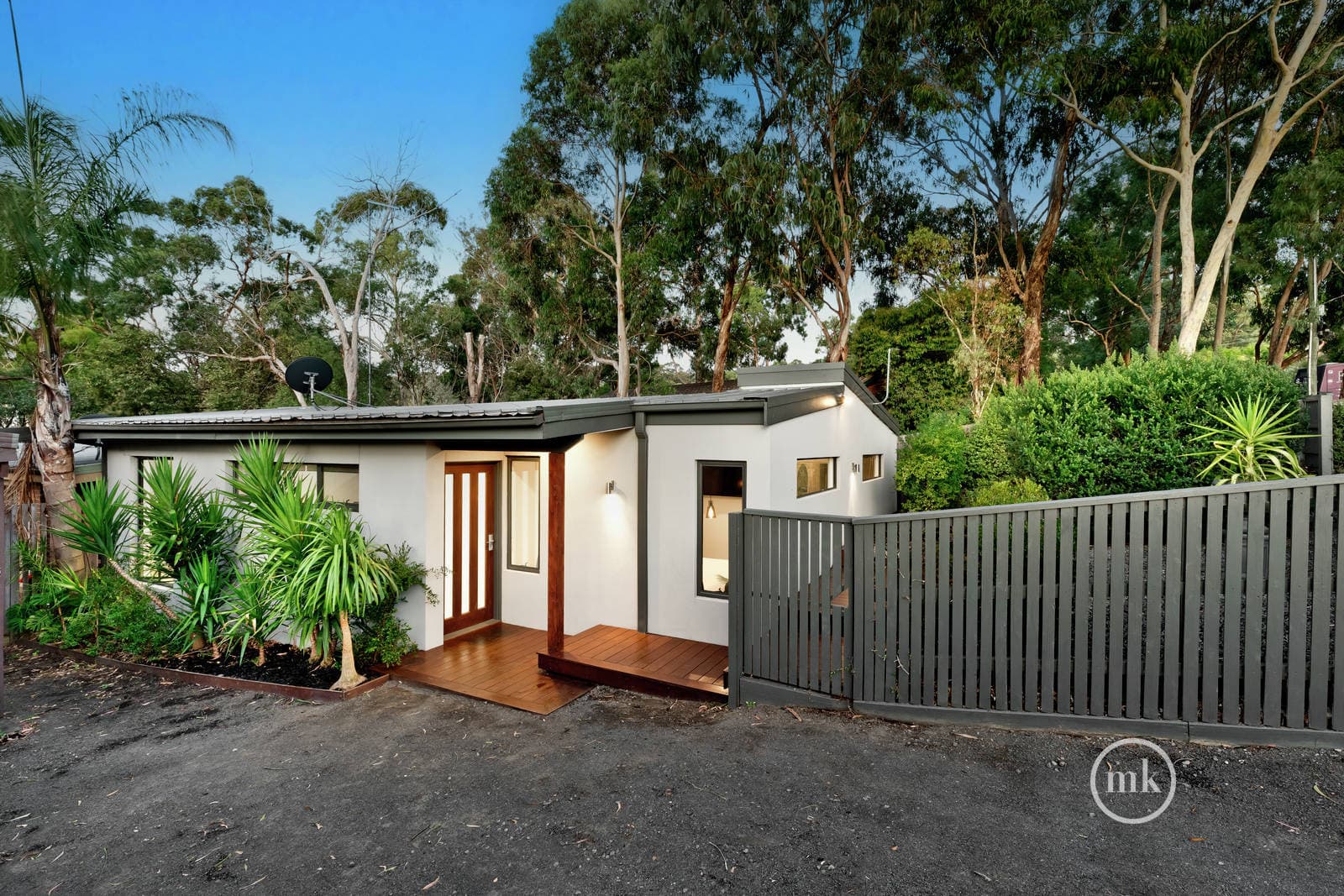 1/101 Brougham Street, Eltham, Eltham - Thumbnail 2