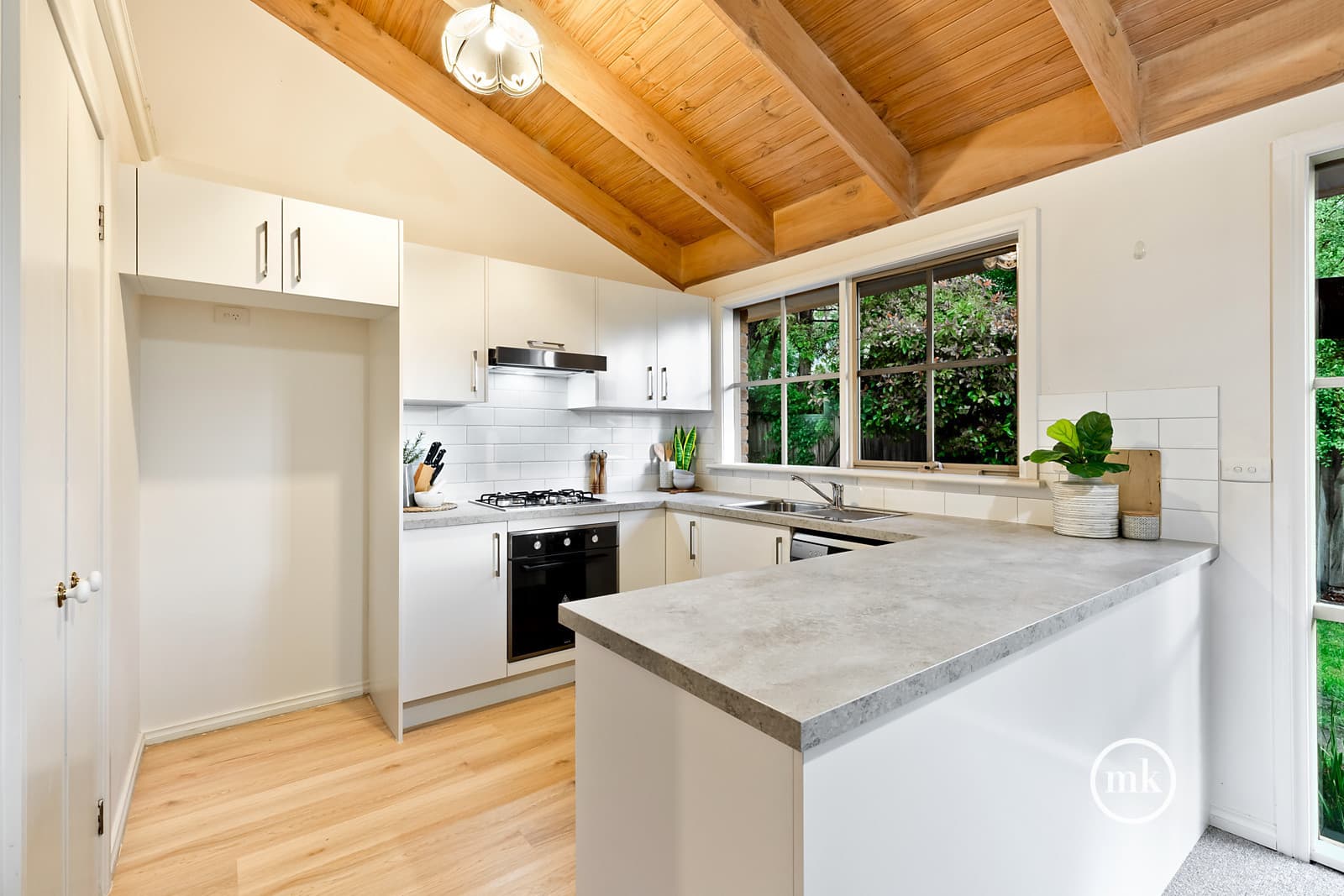 2/176 Pitt Street, Eltham, Eltham - Thumbnail 5
