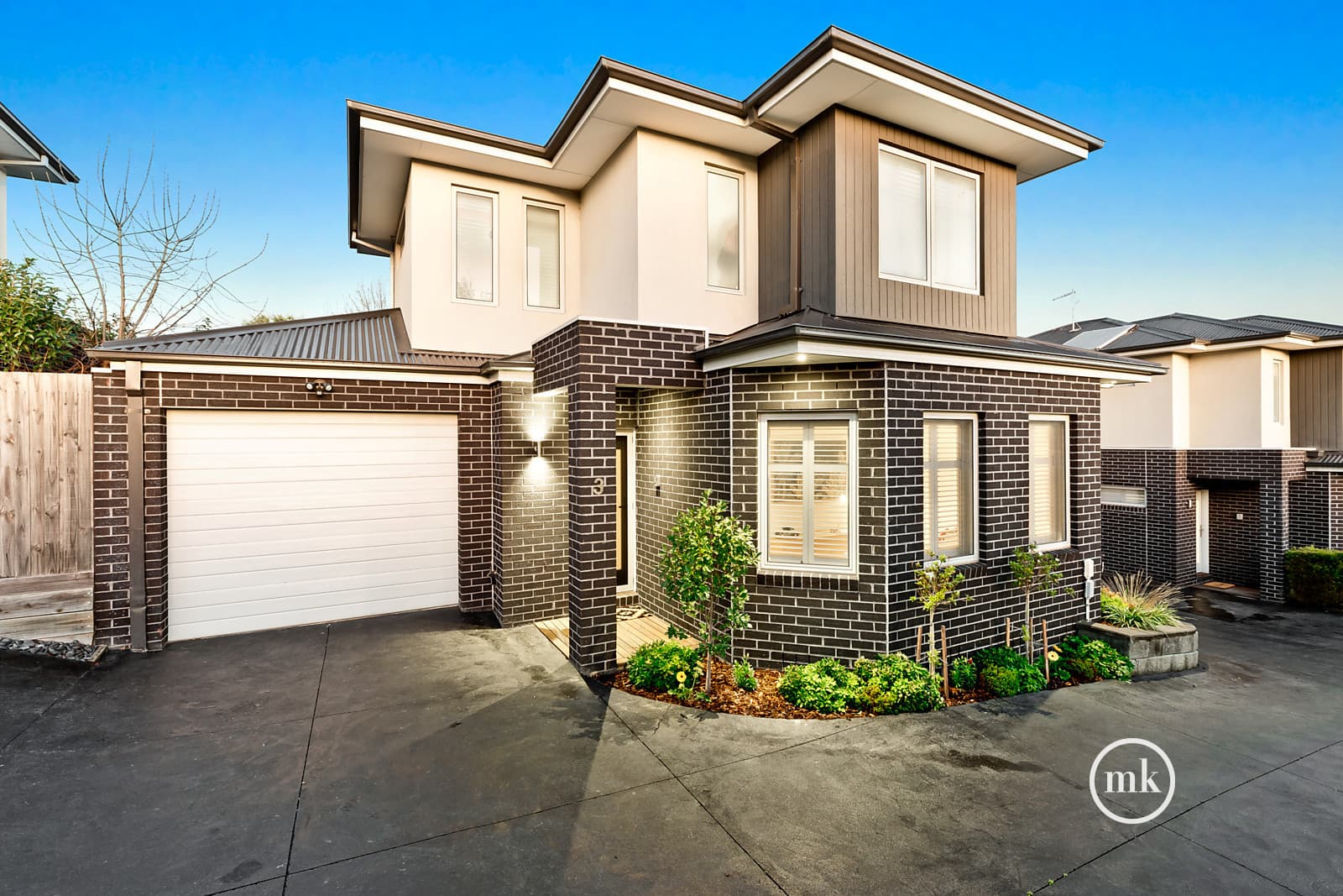 3/90 Nell Street, Greensborough, Greensborough - Thumbnail 2