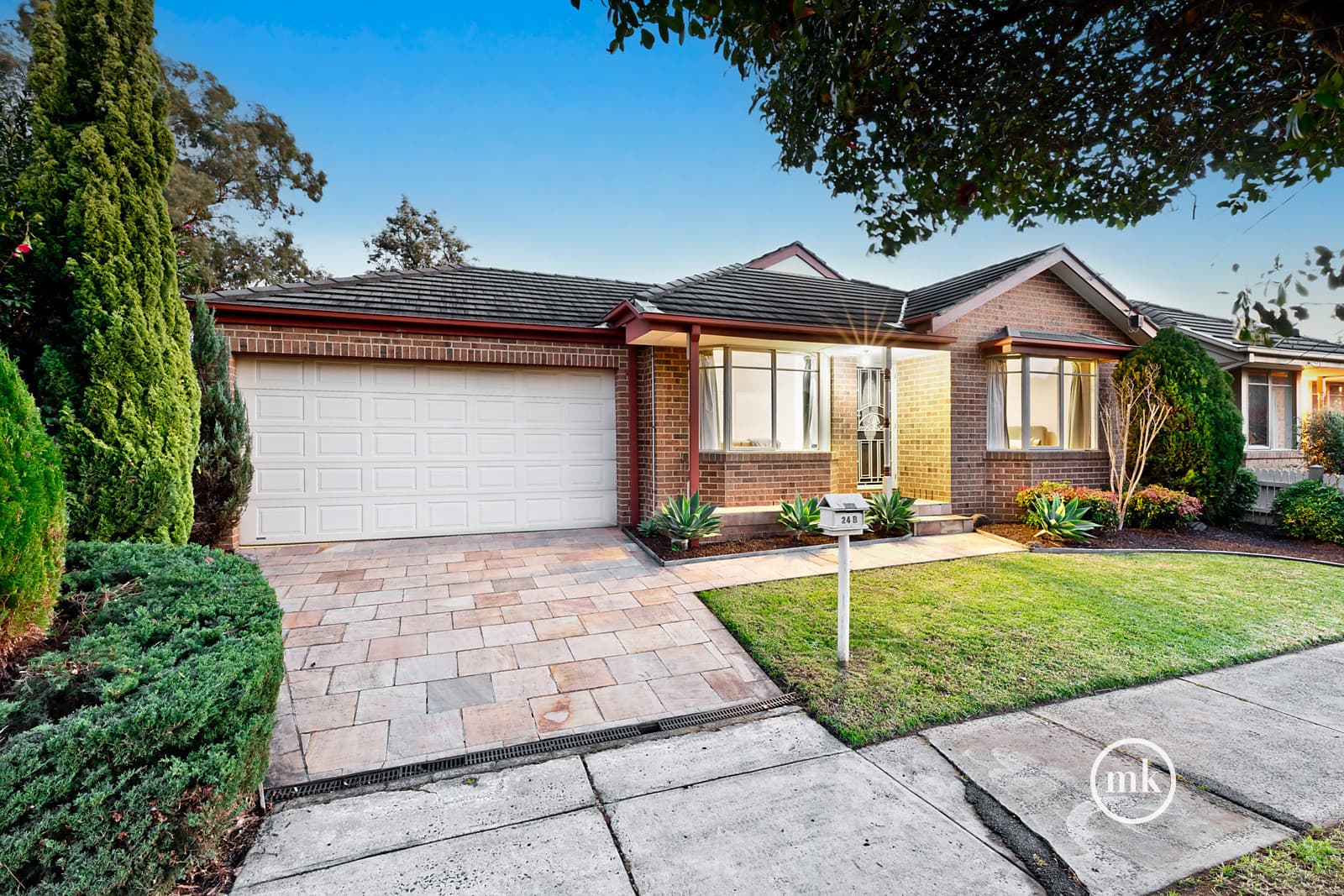 Greensborough, Greensborough - Thumbnail 2