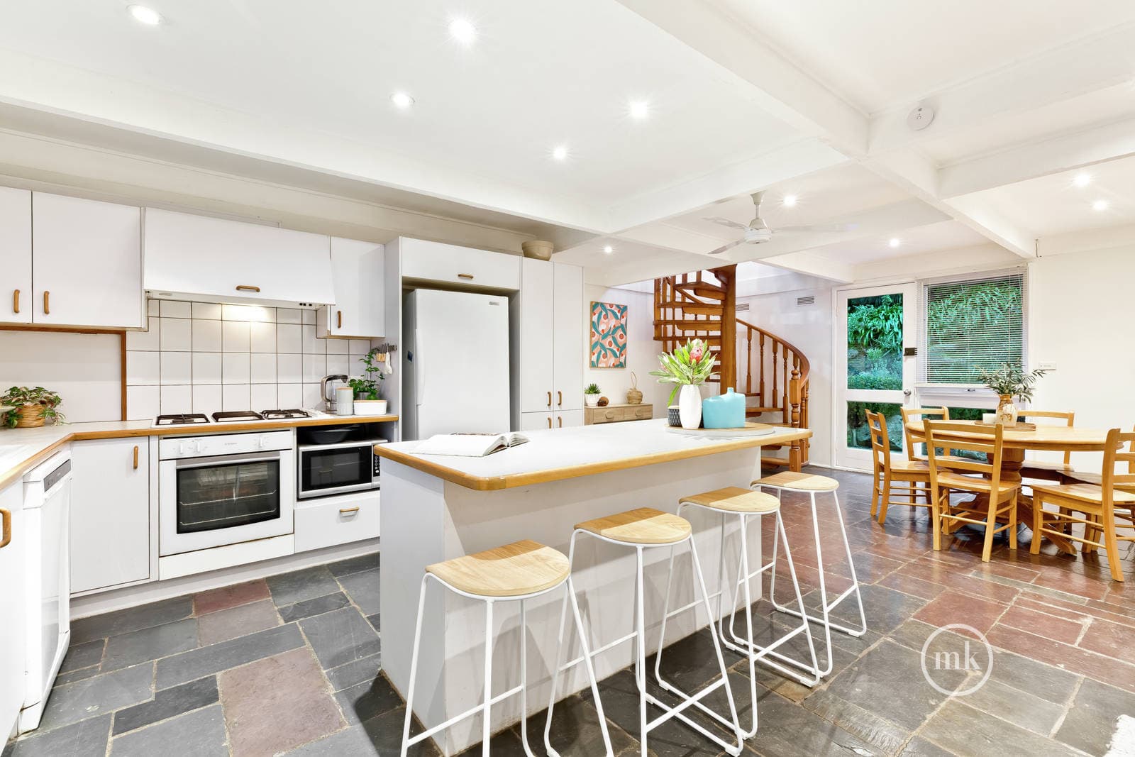 Eltham North, Eltham North - Thumbnail 6