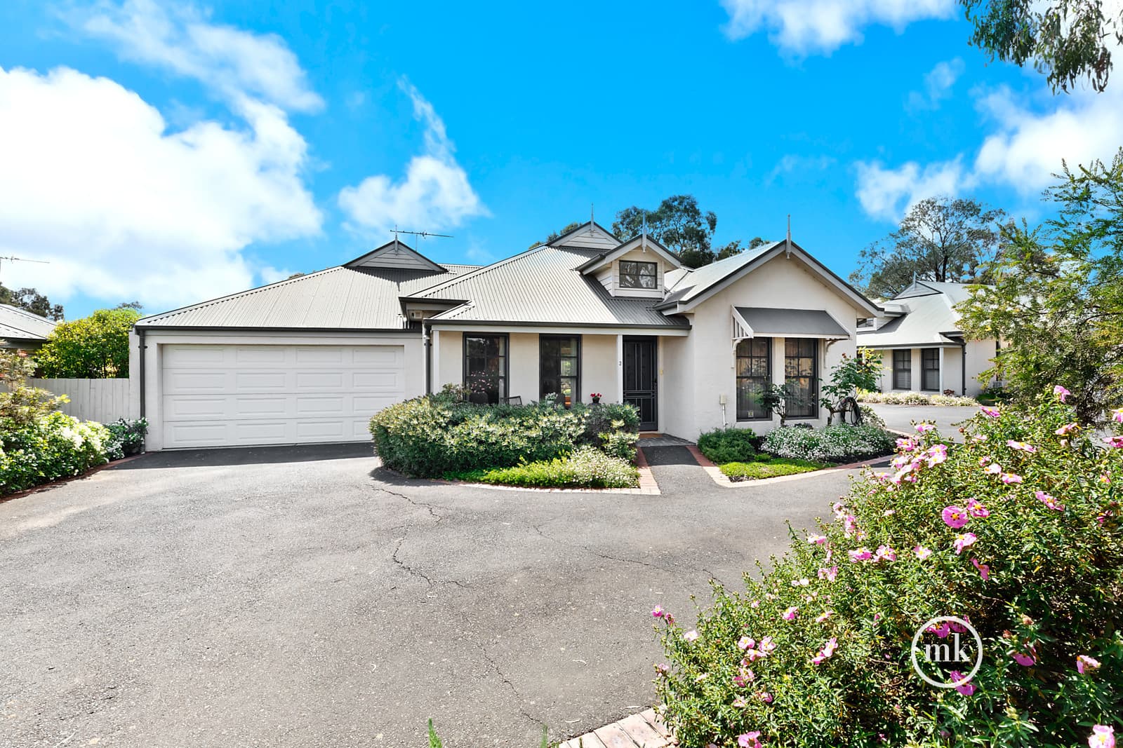 2/30 Glenauburn Road, Lower Plenty, Lower Plenty - Thumbnail 2