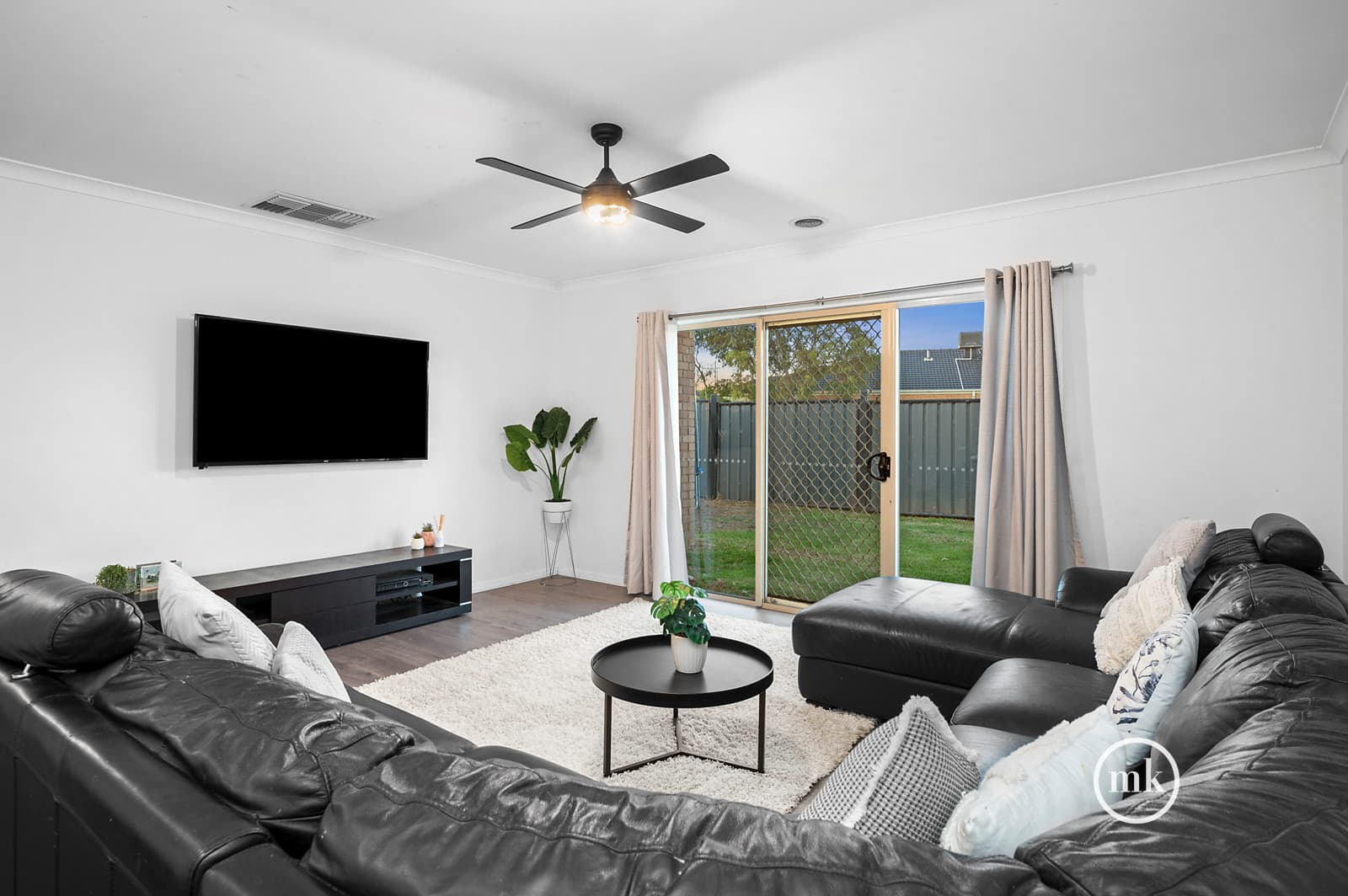 Mernda, Manilla - Thumbnail 3