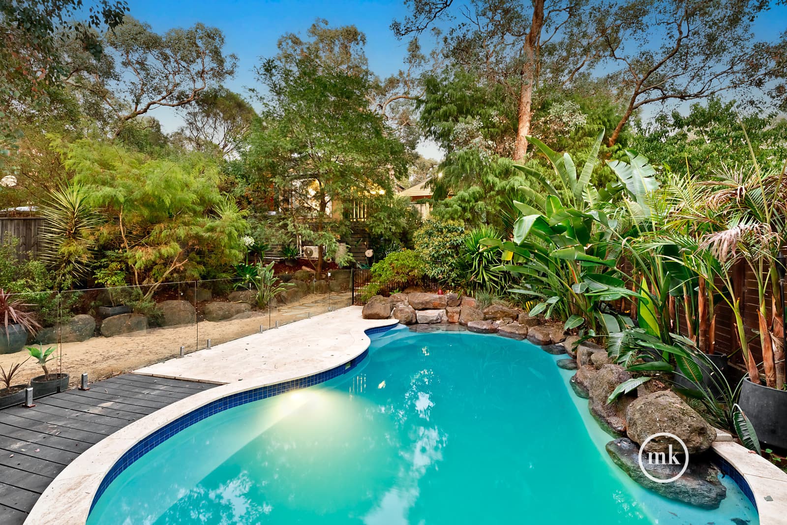 Eltham North, Eltham North - Thumbnail 2