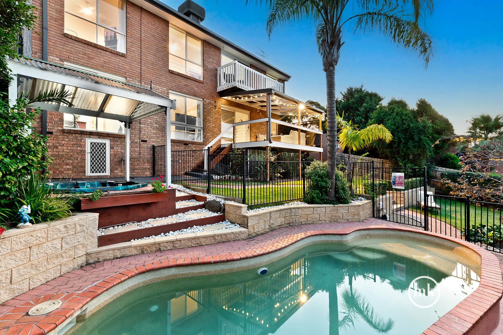 Greensborough, Greensborough - Thumbnail 2