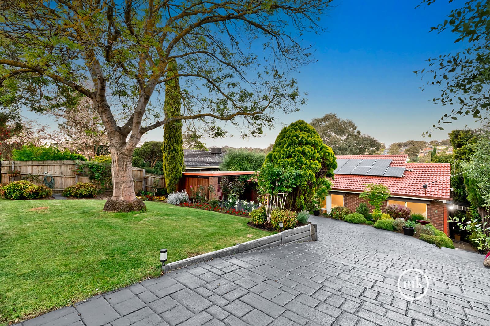 7 Sibella Court, Greensborough, Greensborough - Thumbnail 2