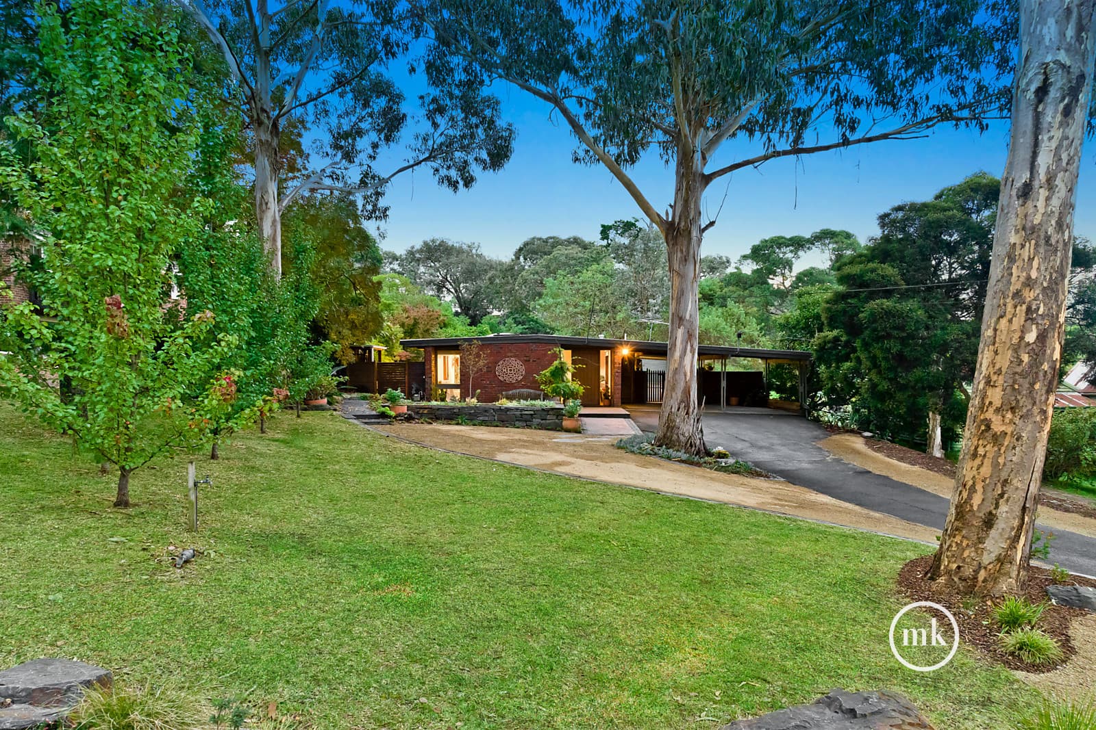Eltham North, Eltham North - Thumbnail 2
